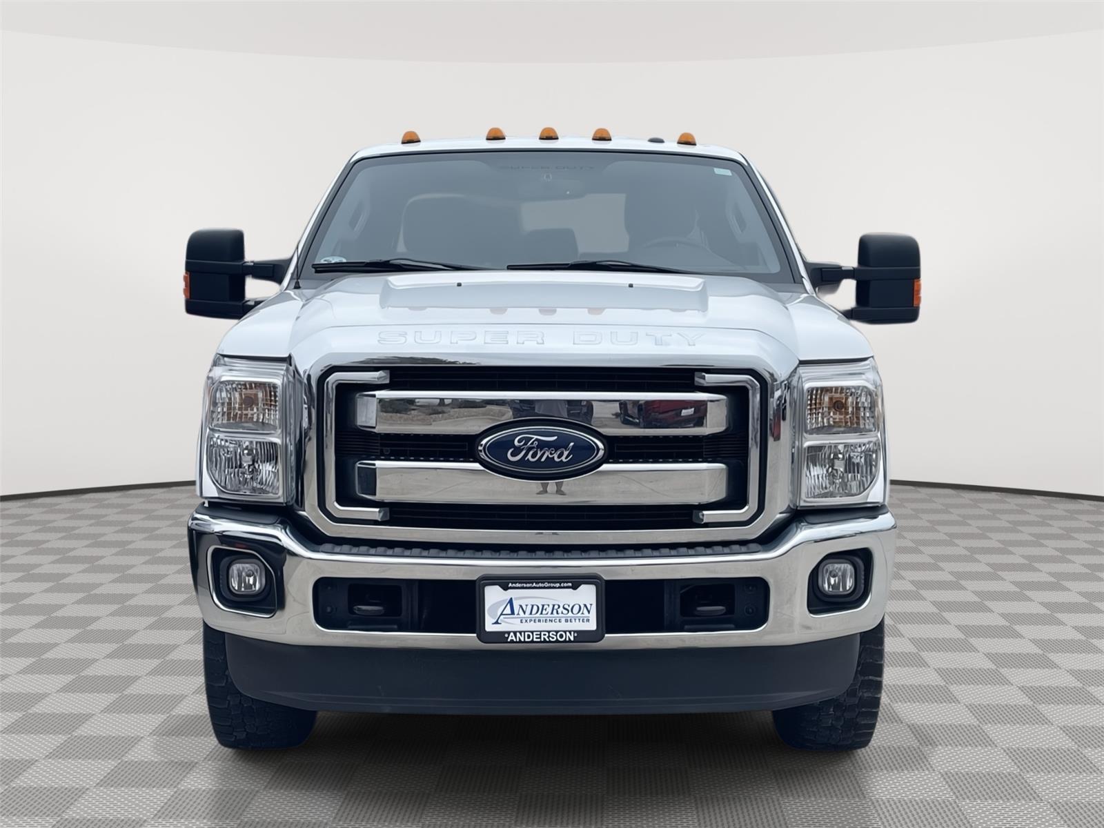 Vehicle photo 4