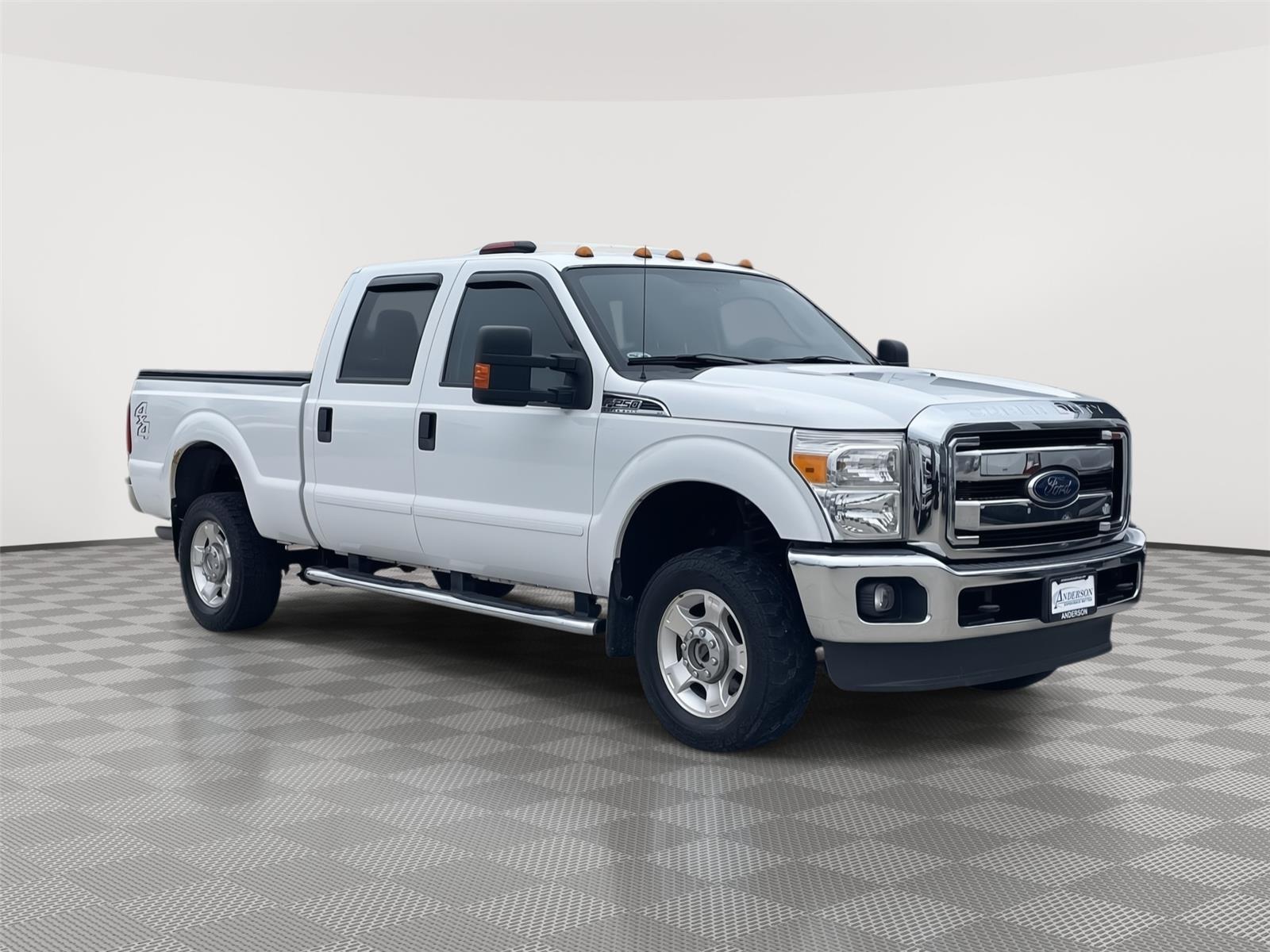 Vehicle photo 5