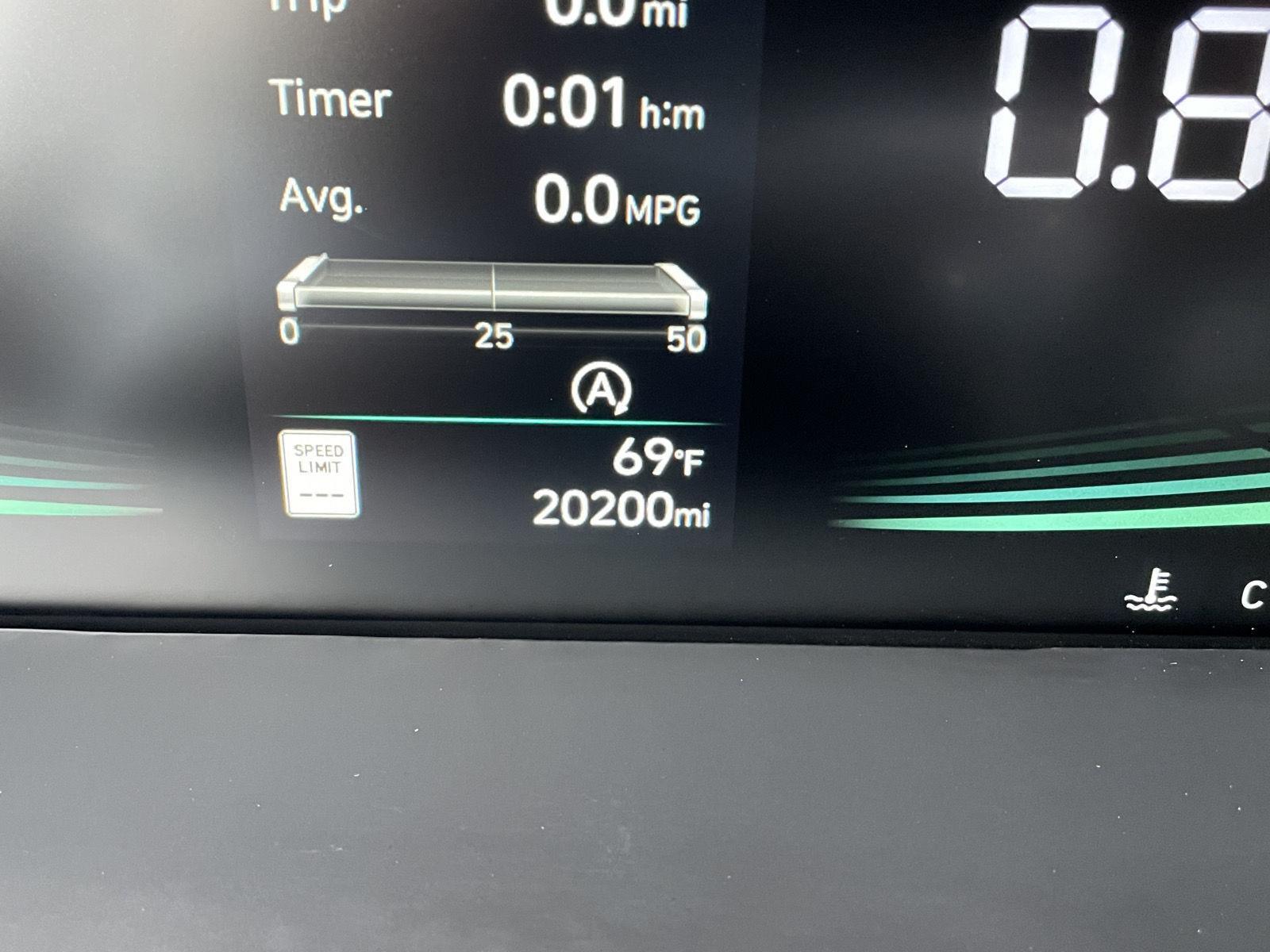 Vehicle photo 3