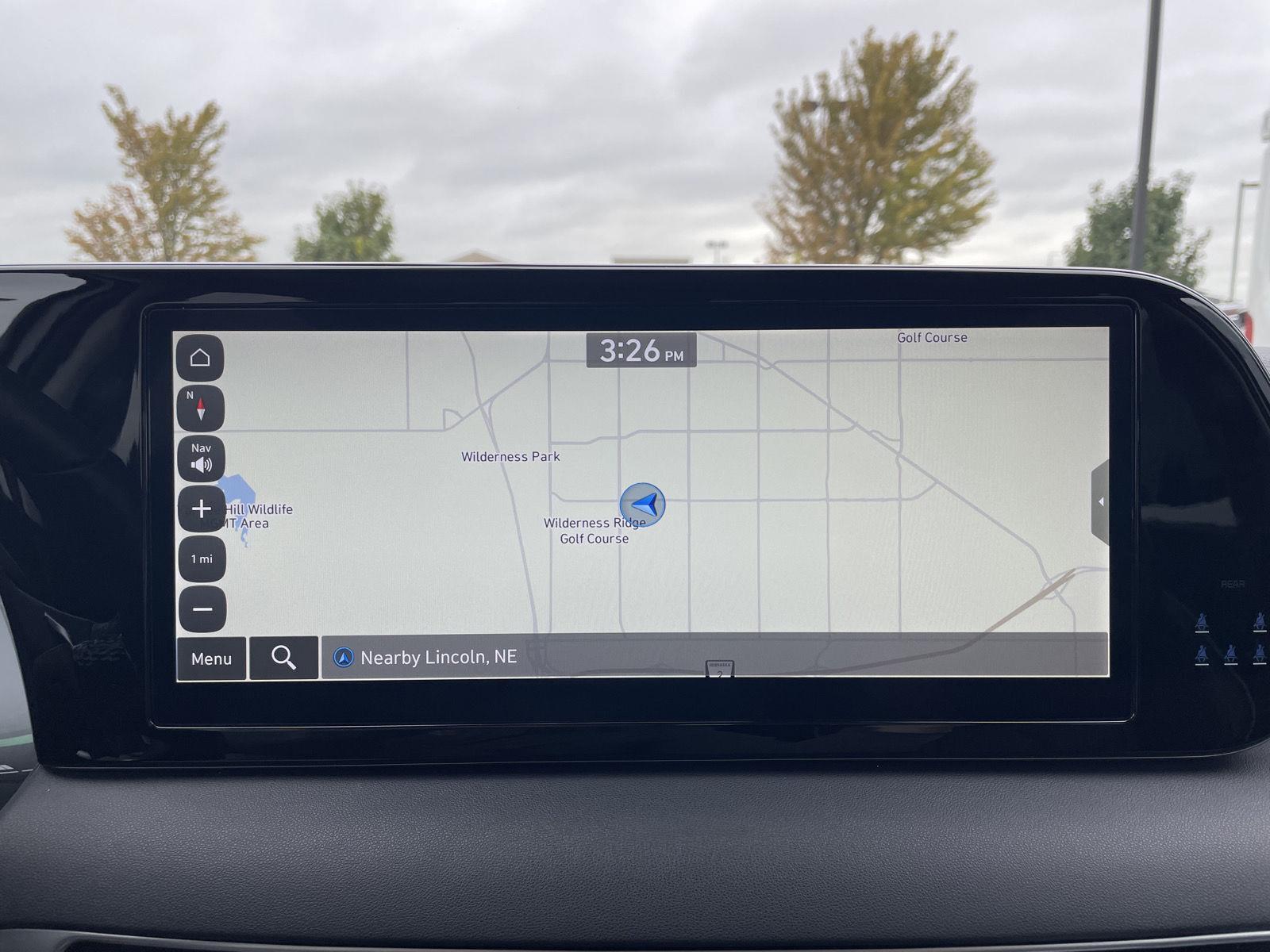 Vehicle photo 26