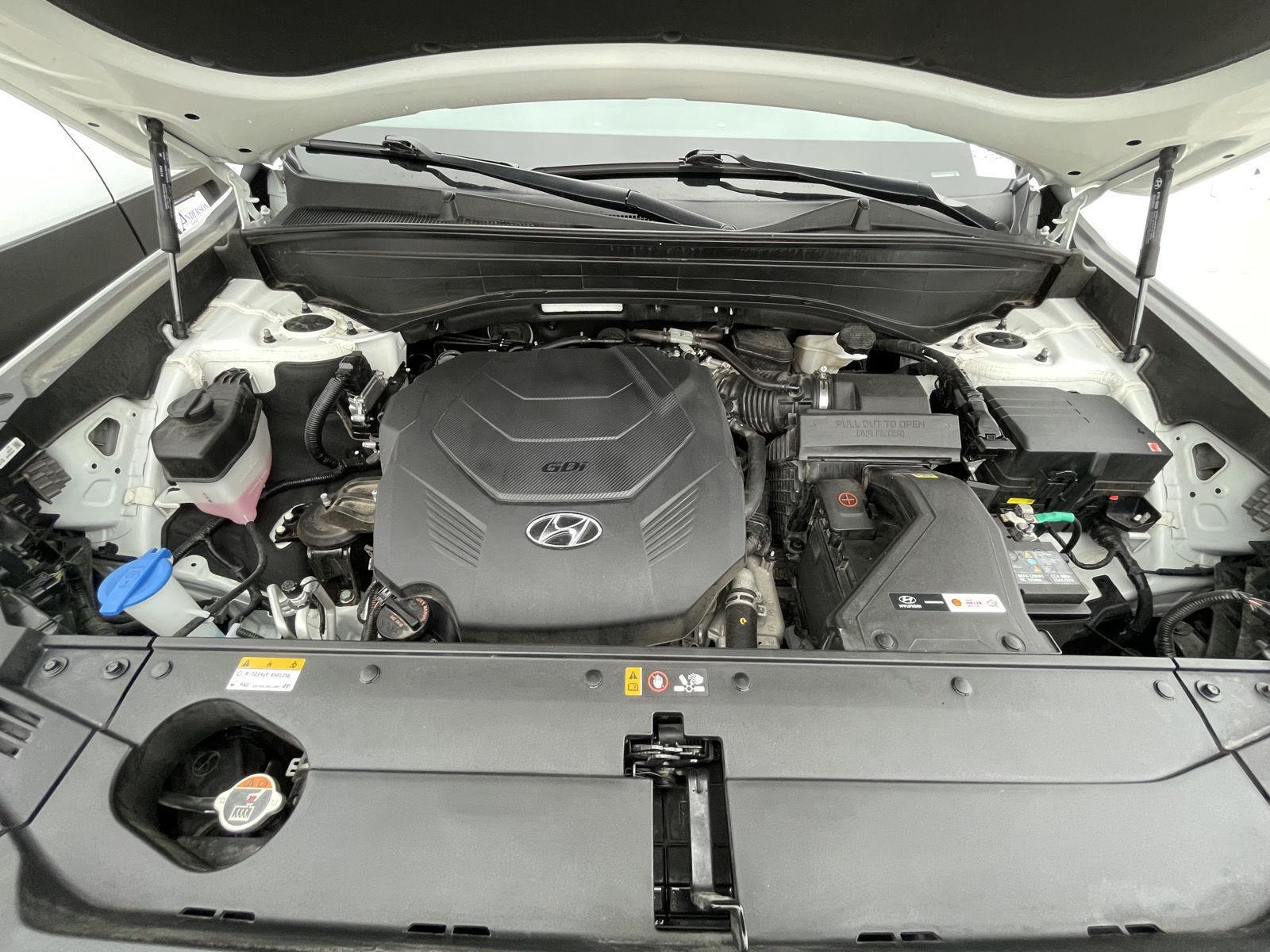 Vehicle photo 35