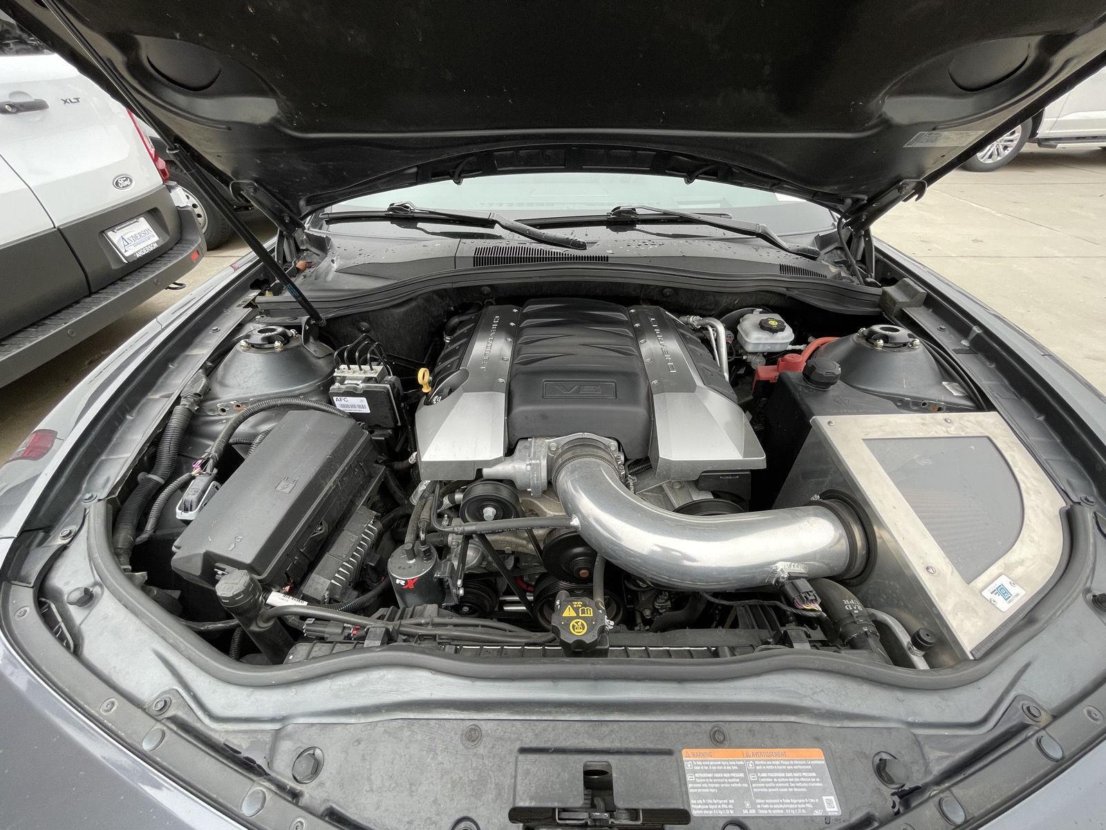 Vehicle photo 30