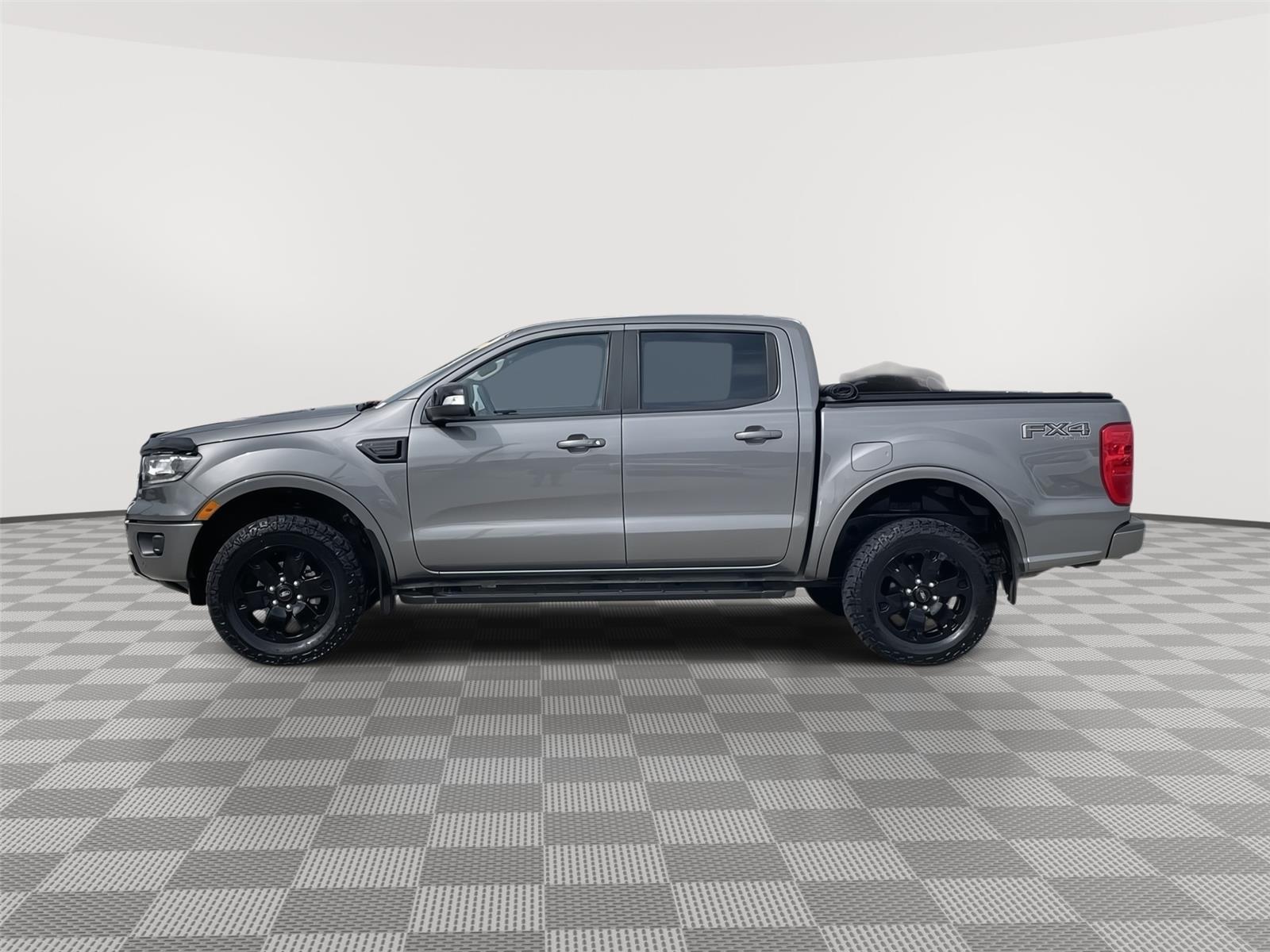 Vehicle photo 2