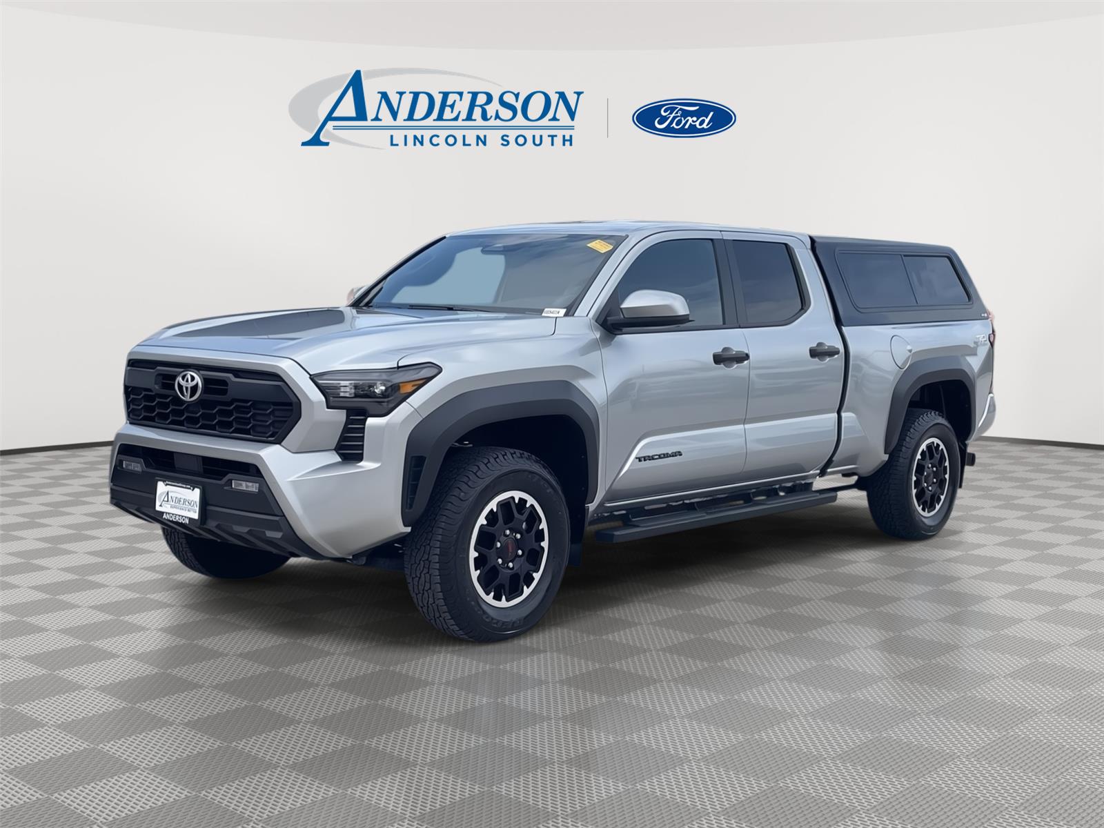 Vehicle photo 1