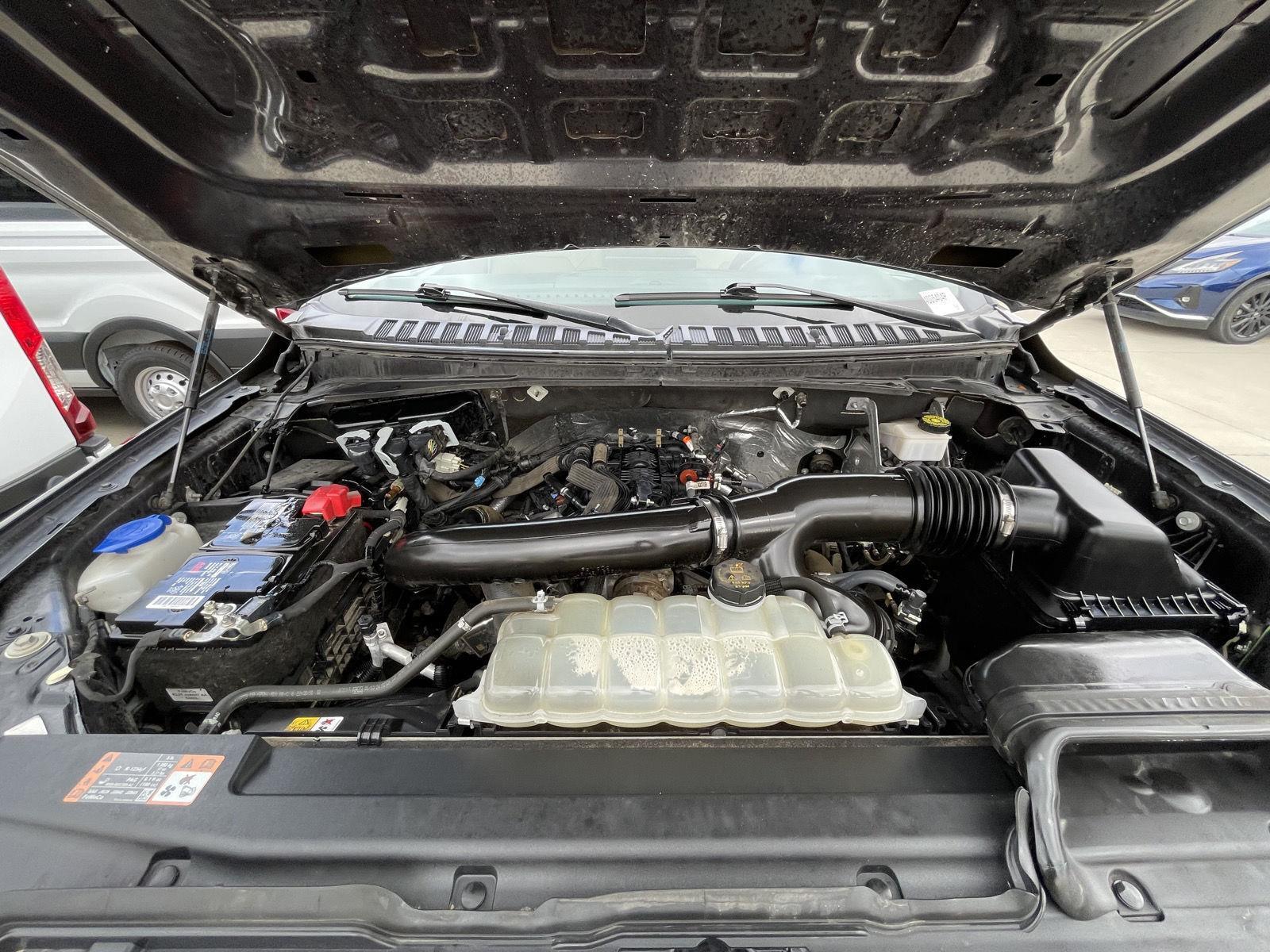 Vehicle photo 38