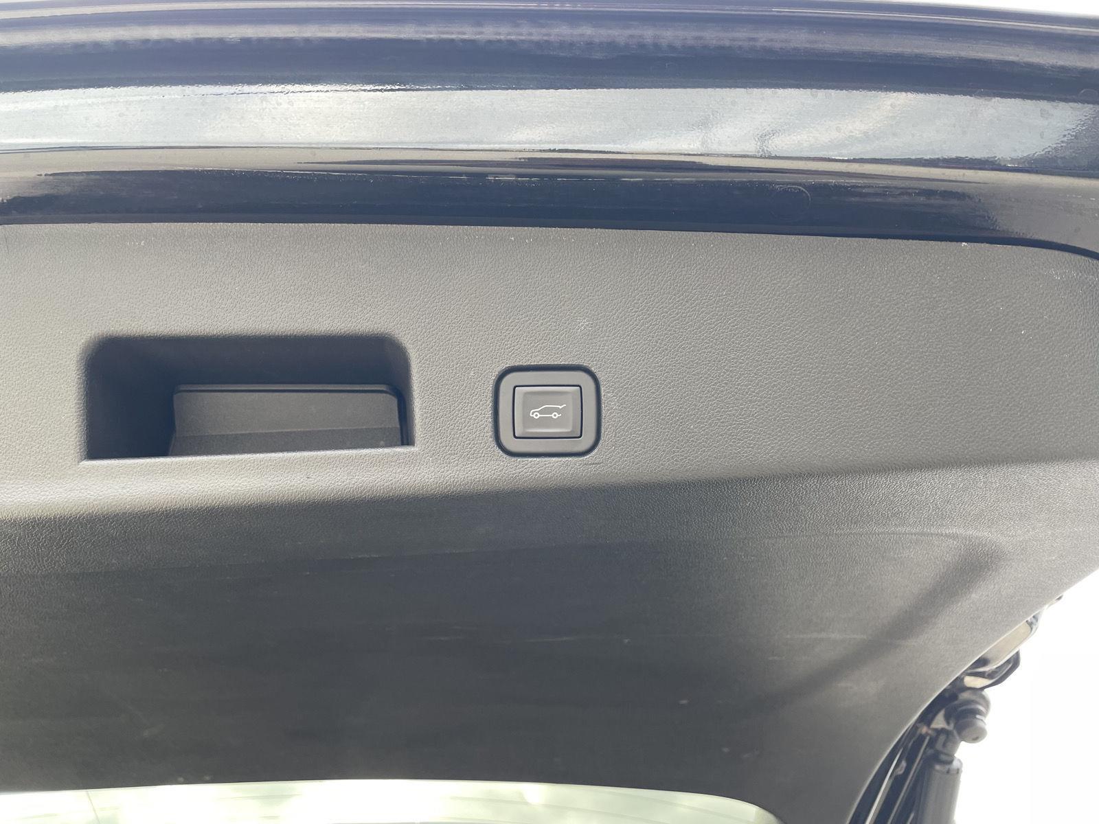 Vehicle photo 39