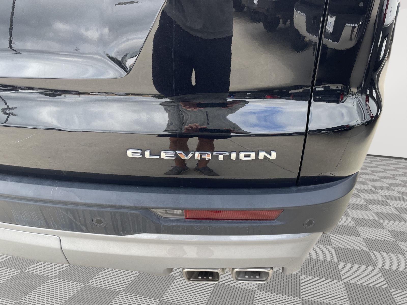 Vehicle photo 41