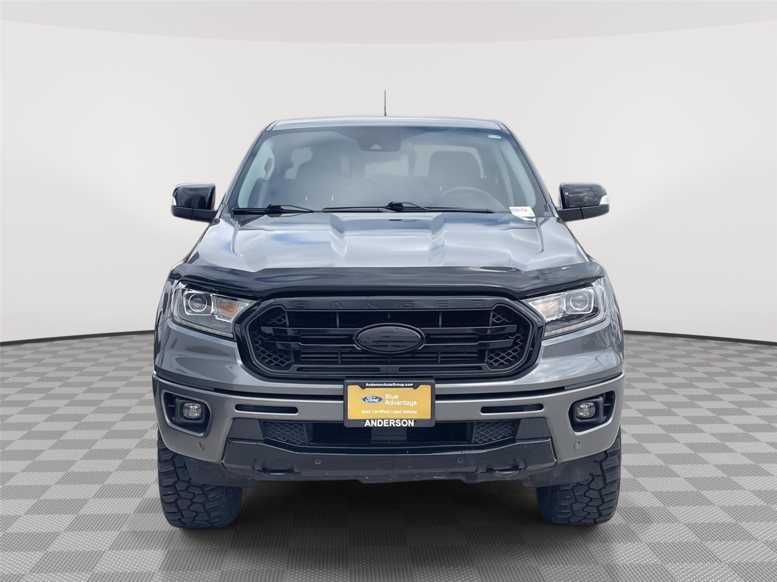 Vehicle photo 4