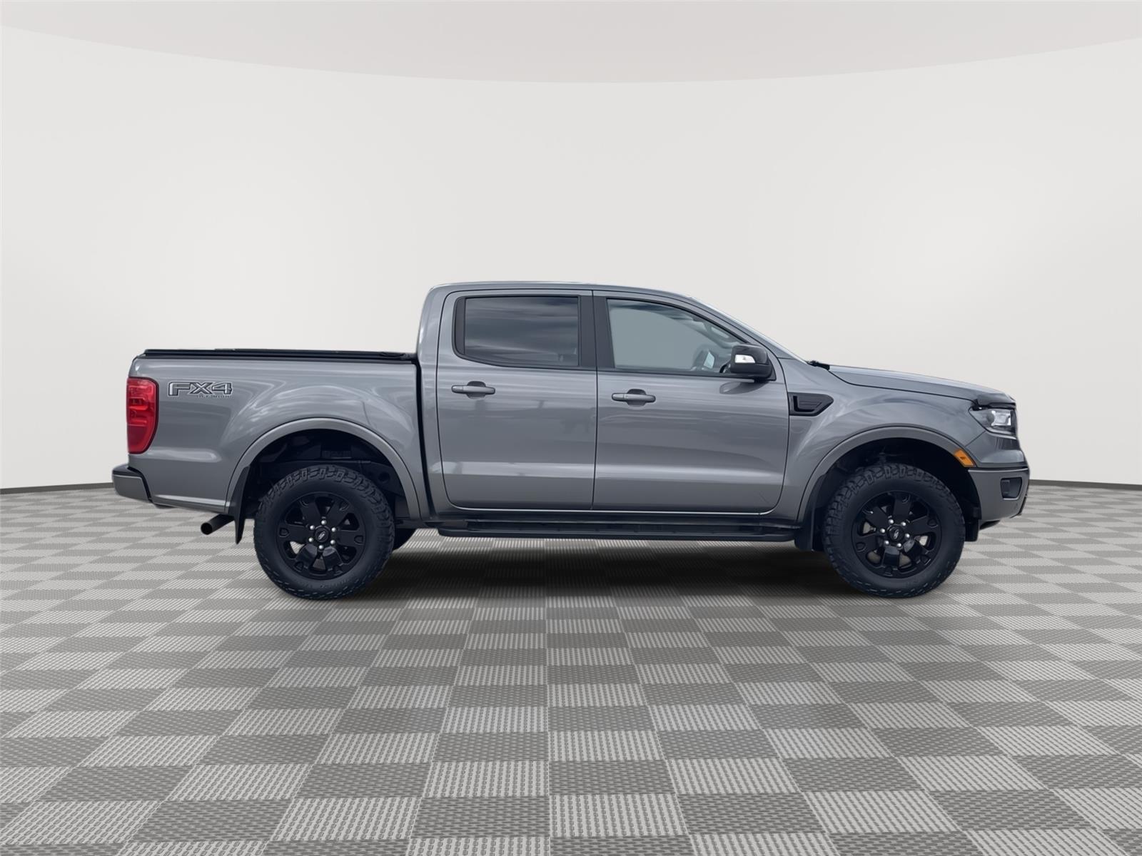 Vehicle photo 6