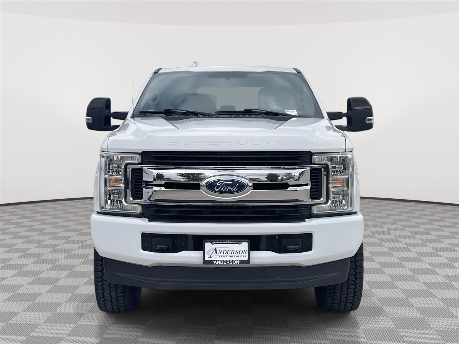 Vehicle photo 4