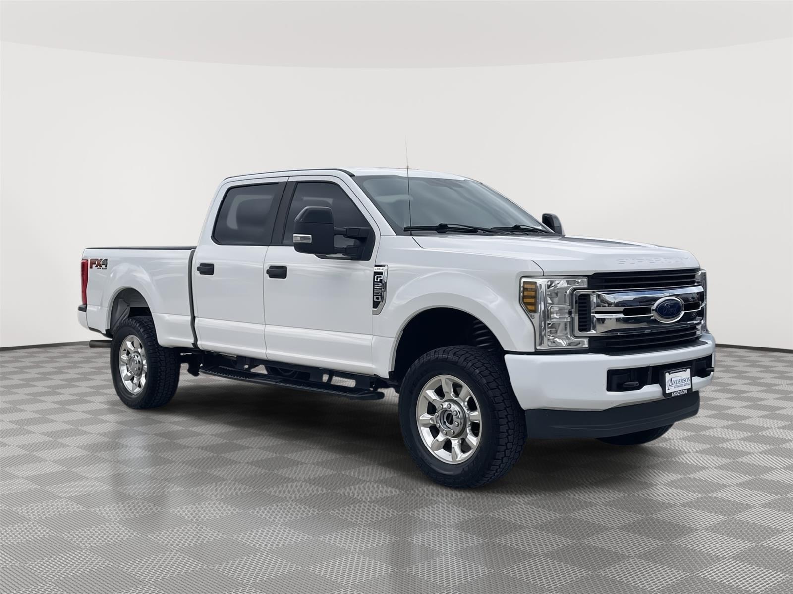 Vehicle photo 5