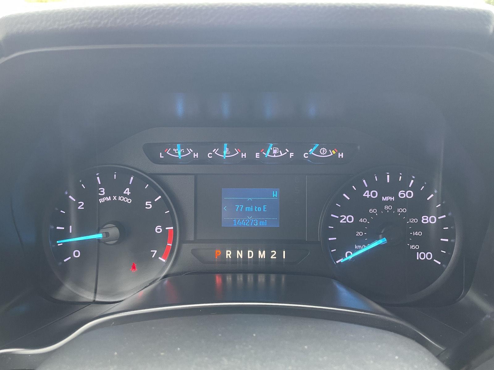 Vehicle photo 15