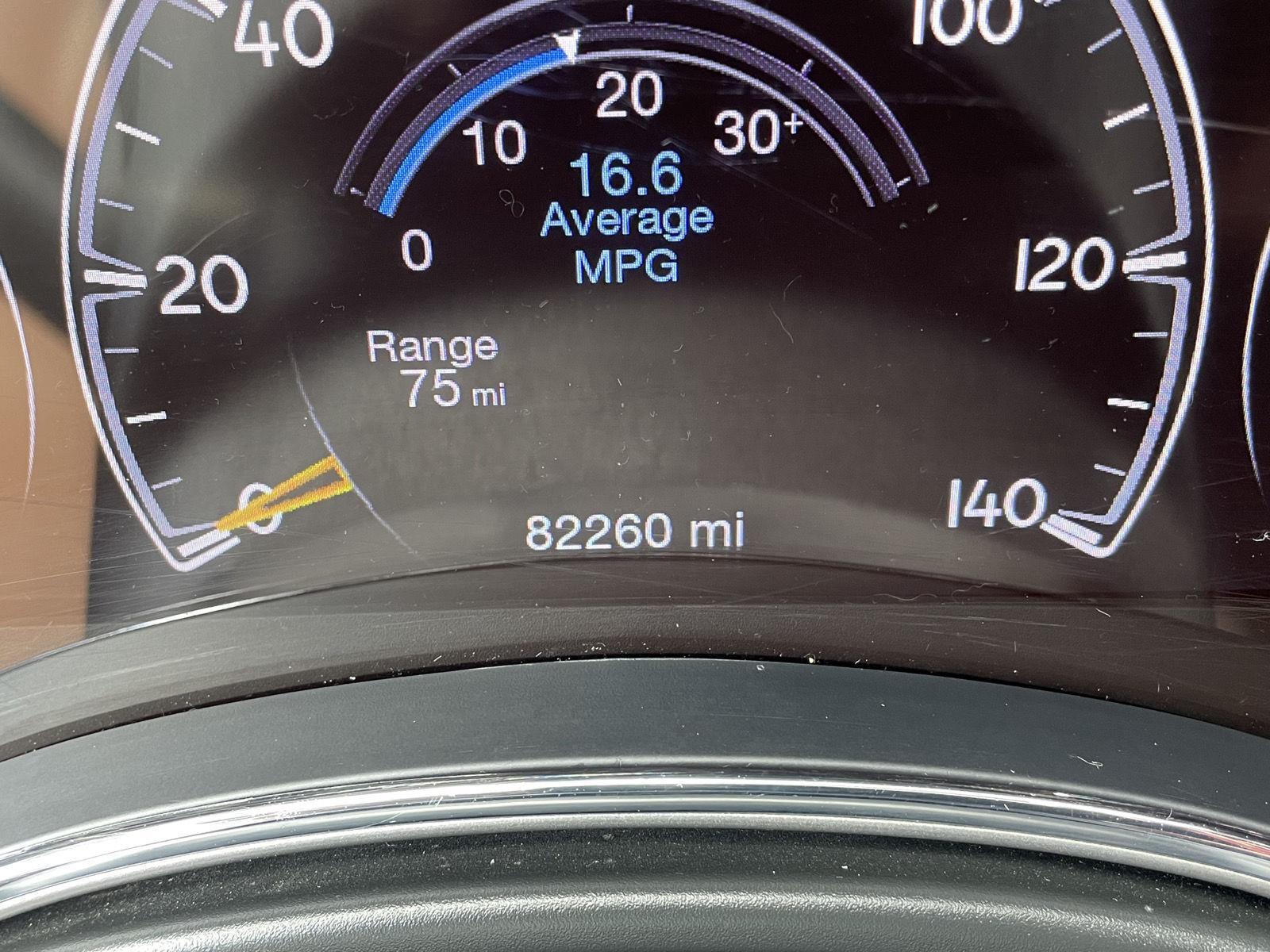 Vehicle photo 3