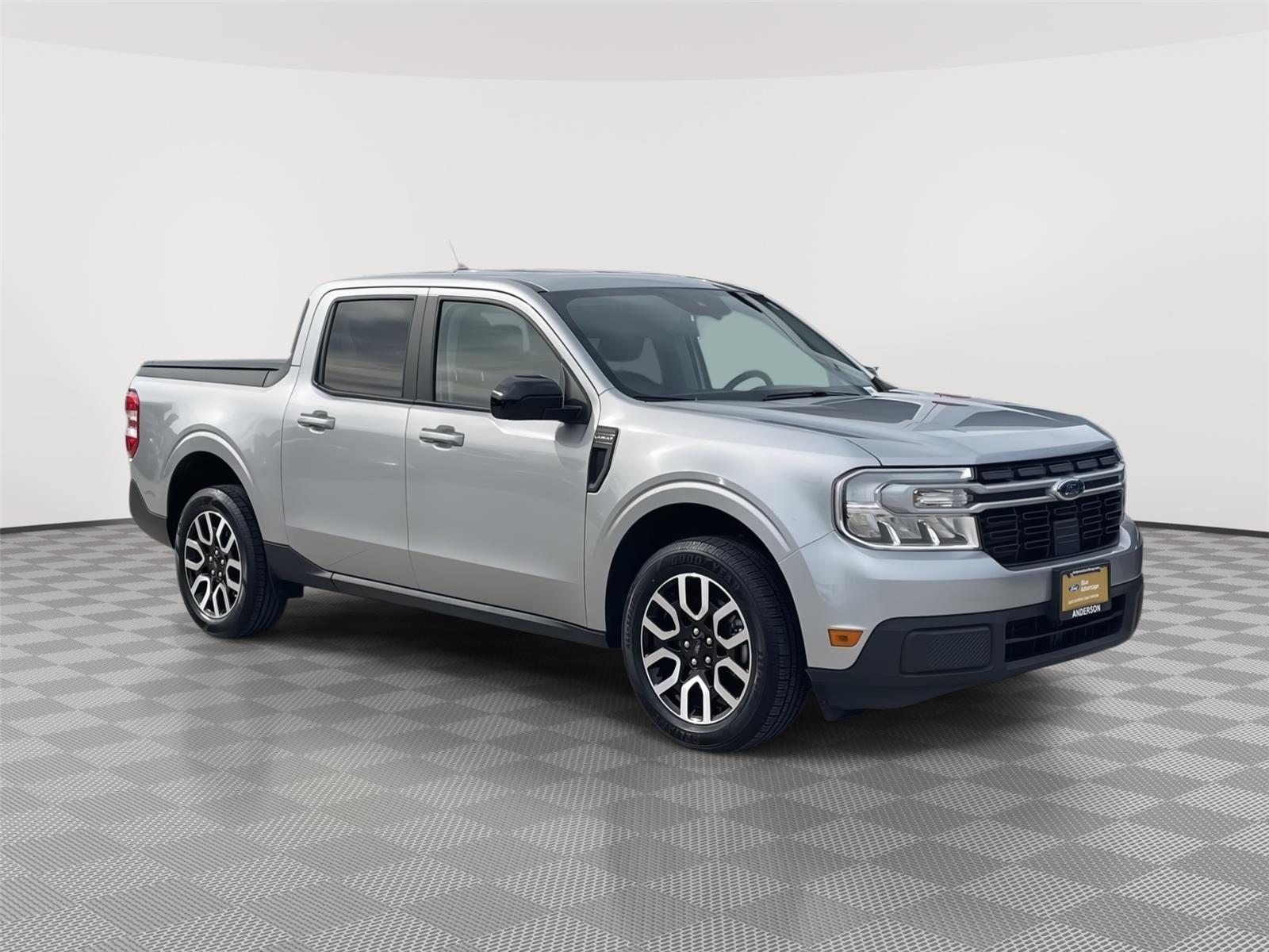 Vehicle photo 5