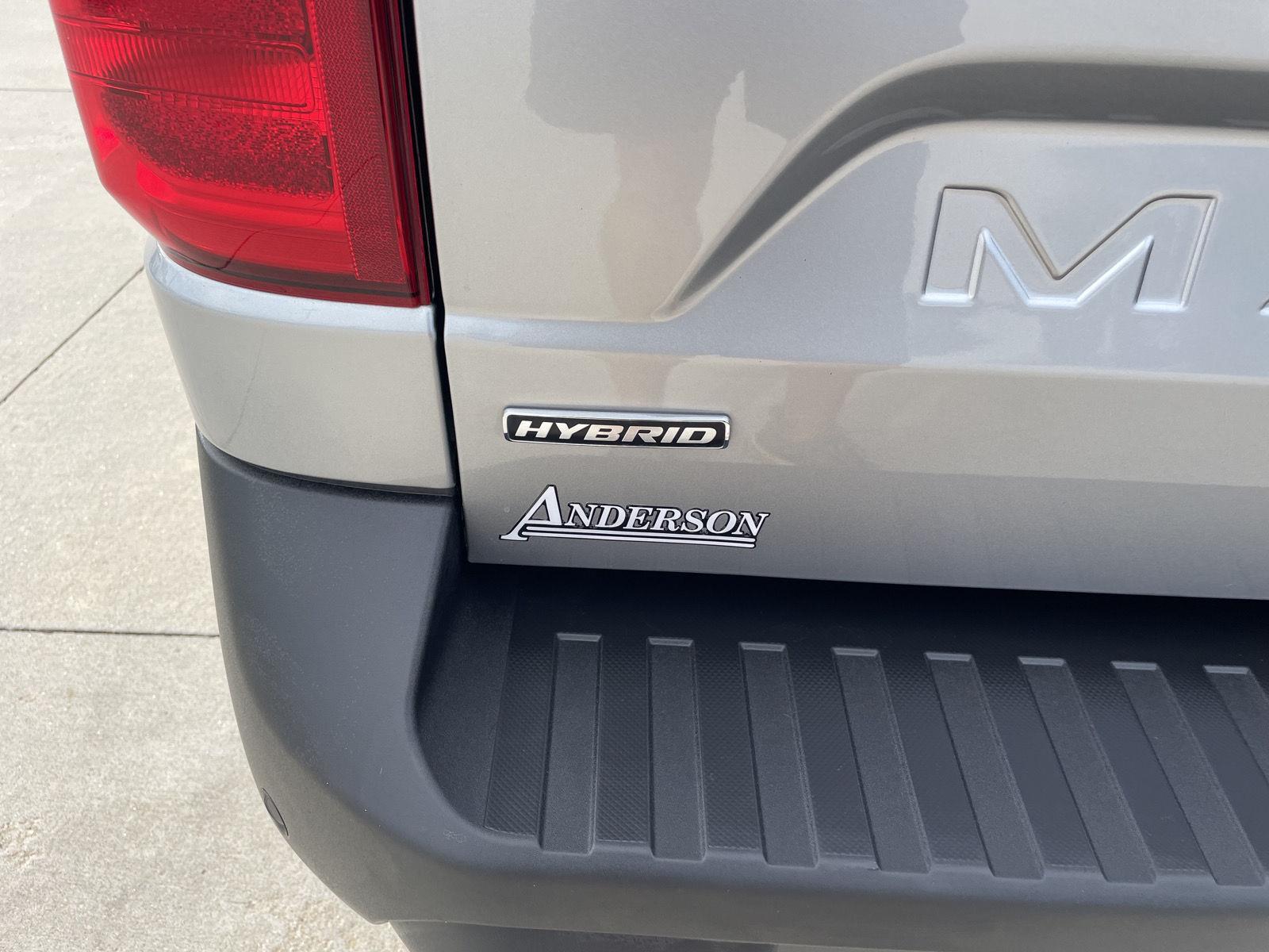 Vehicle photo 38