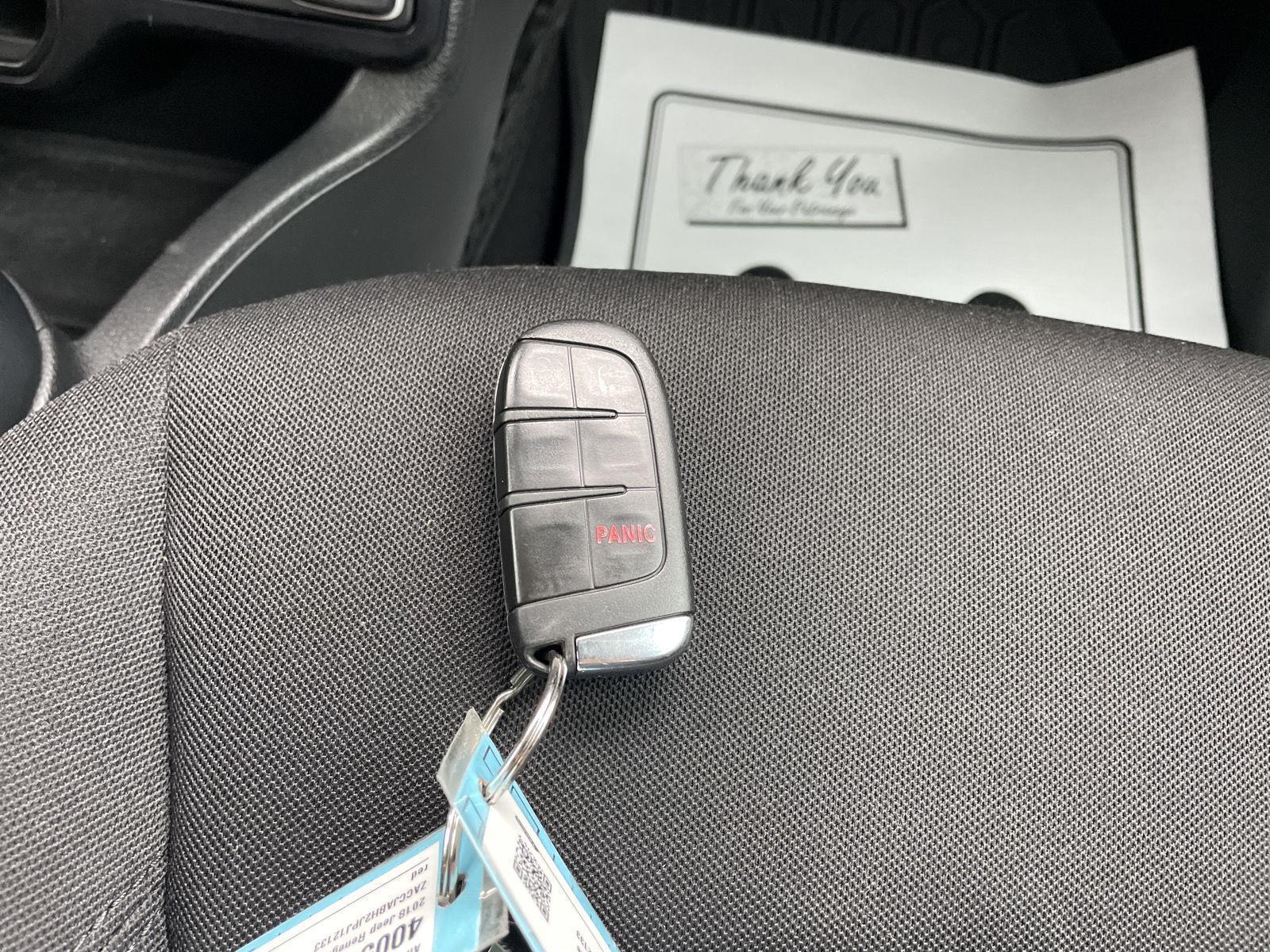 Vehicle photo 36