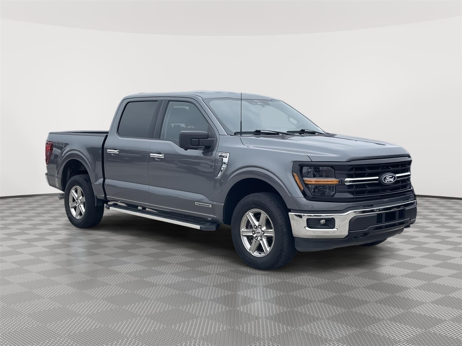 Vehicle photo 5