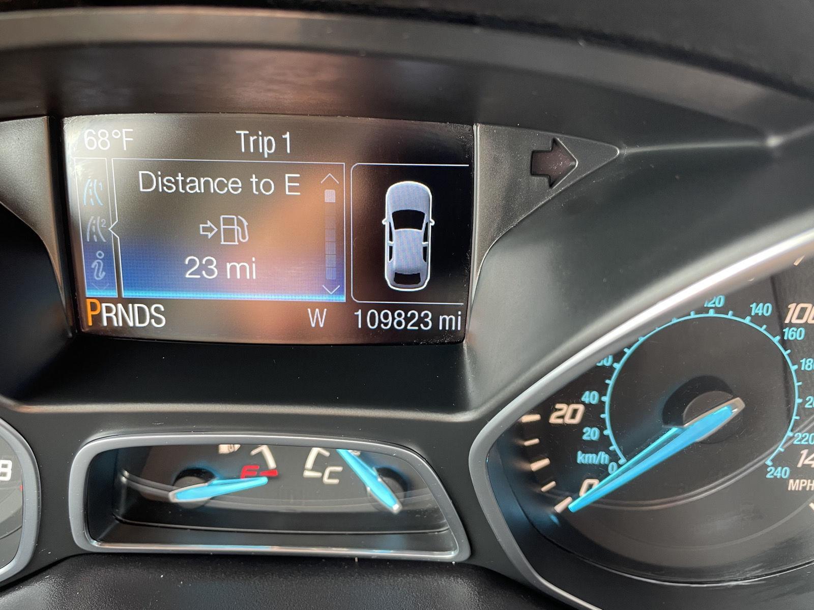Vehicle photo 3
