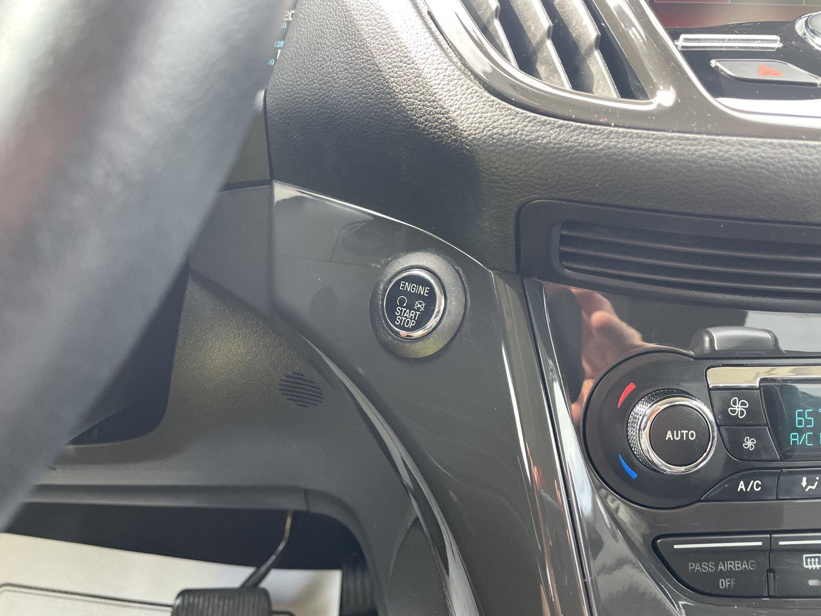 Vehicle photo 24