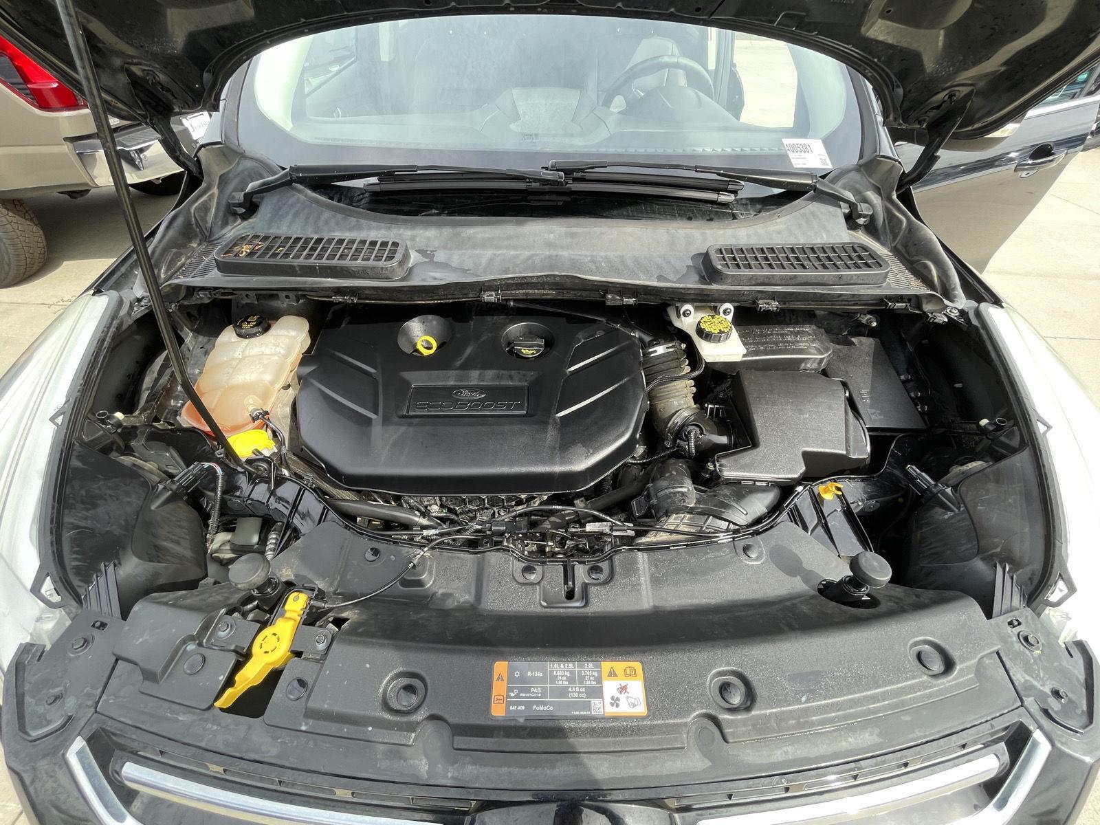 Vehicle photo 33
