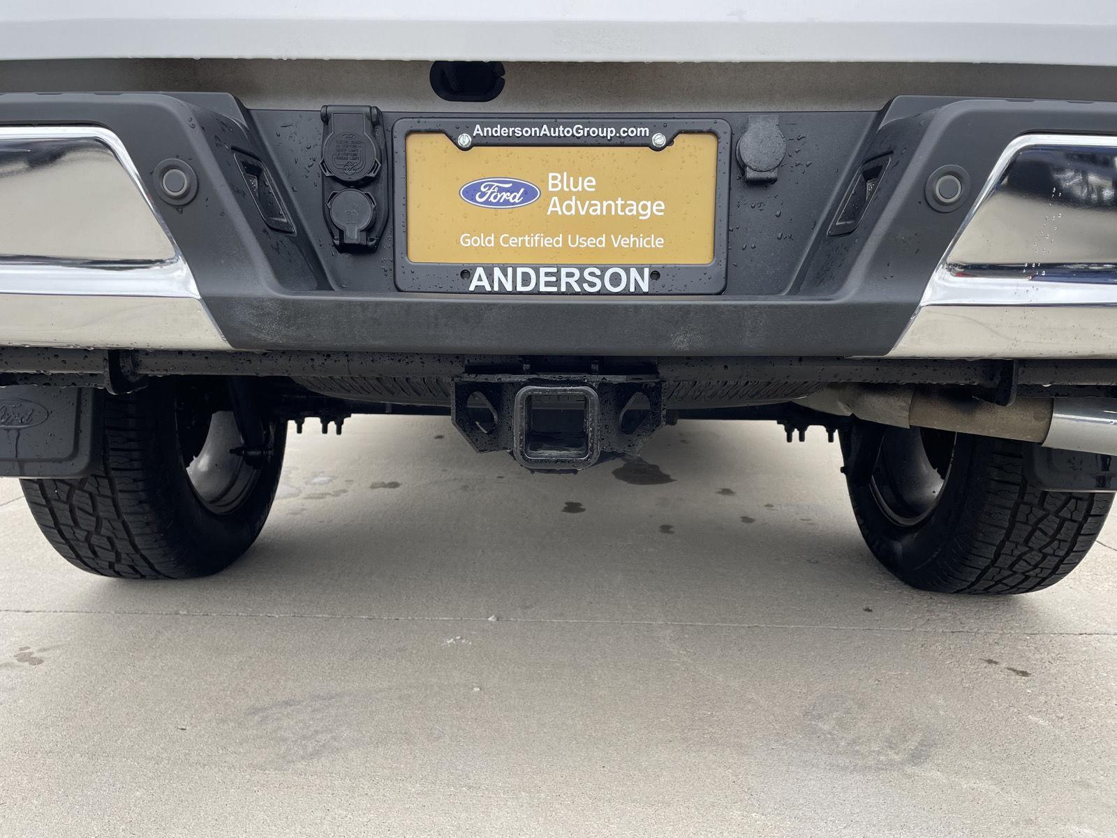 Vehicle photo 37