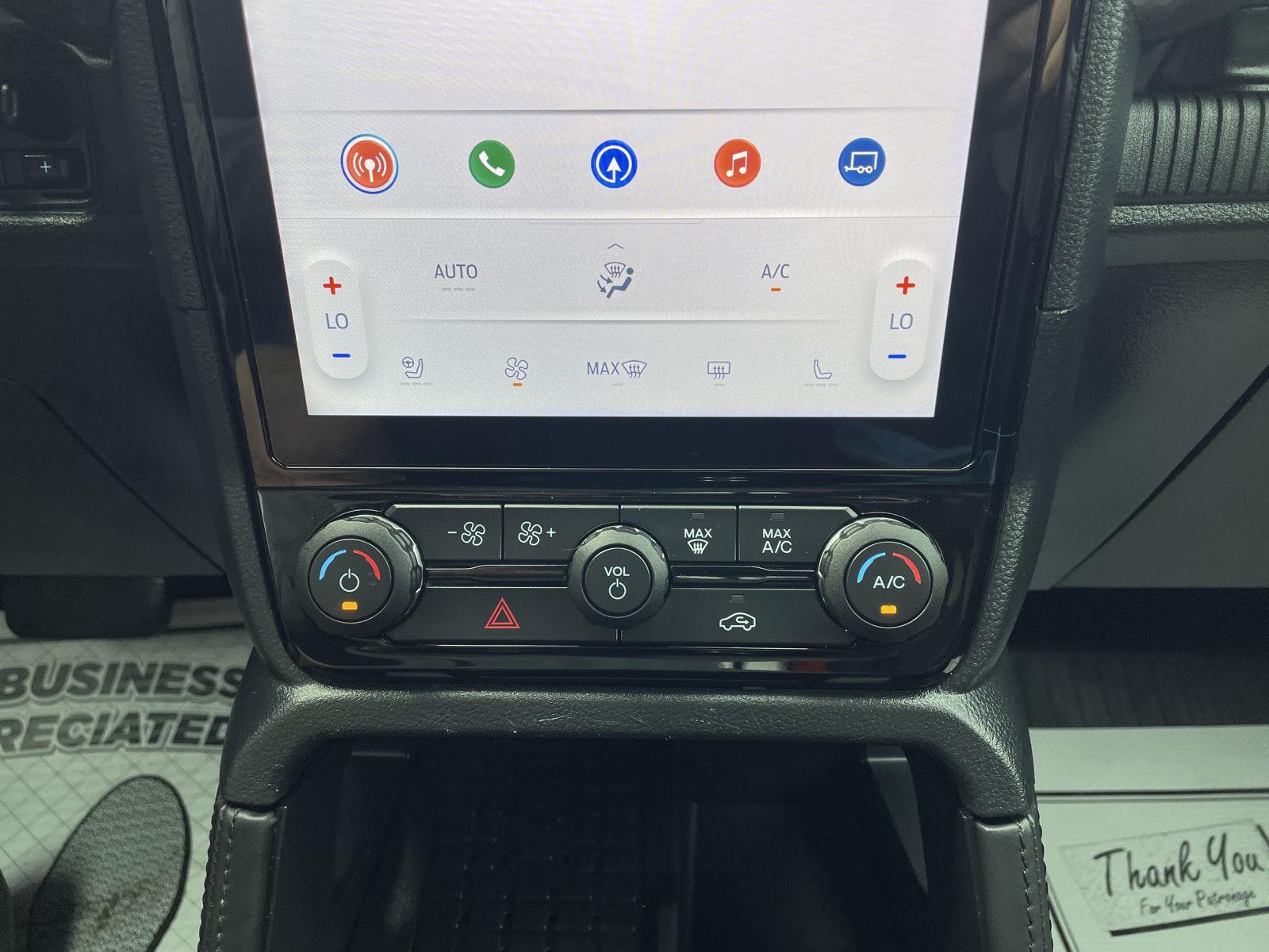 Vehicle photo 27