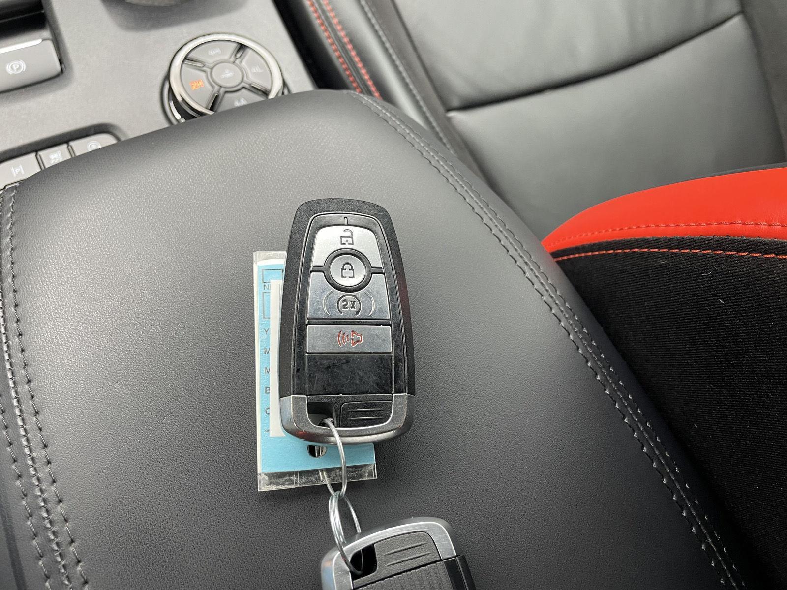 Vehicle photo 40