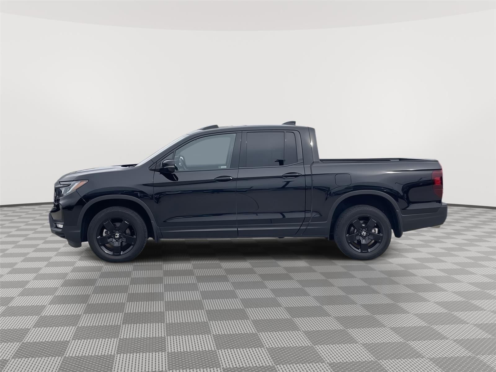 Vehicle photo 2