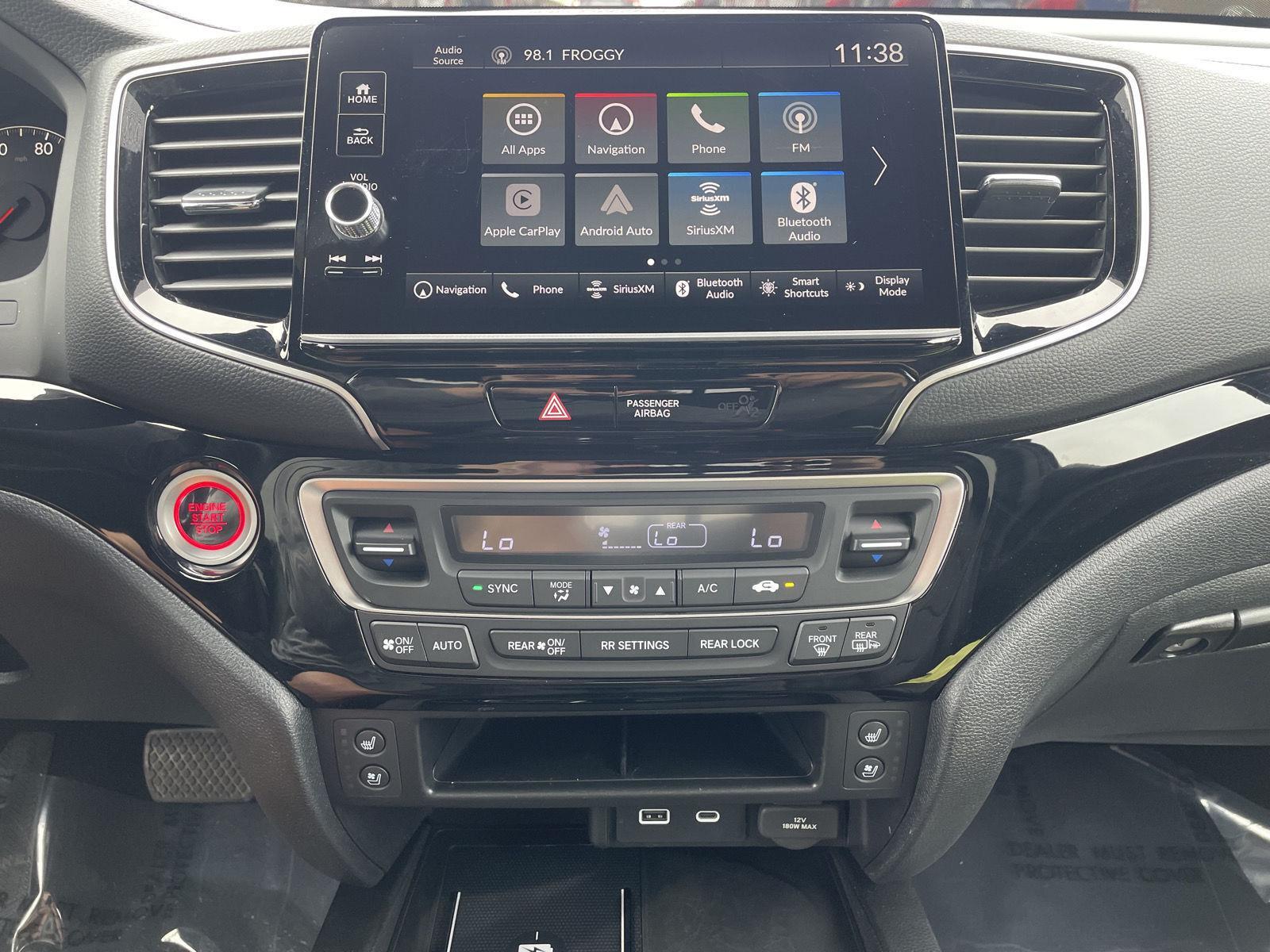Vehicle photo 22