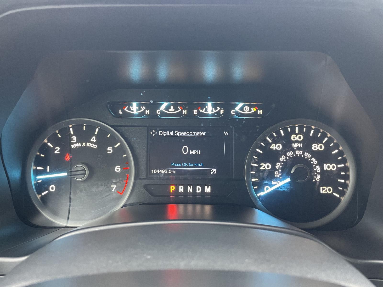 Vehicle photo 14