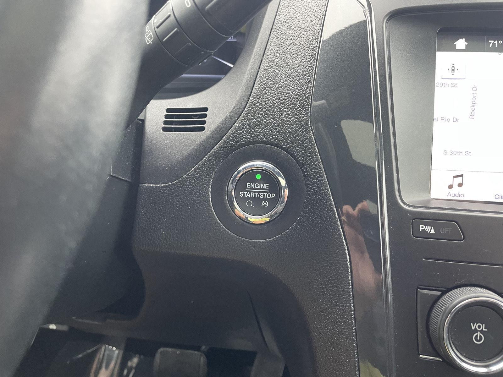 Vehicle photo 27