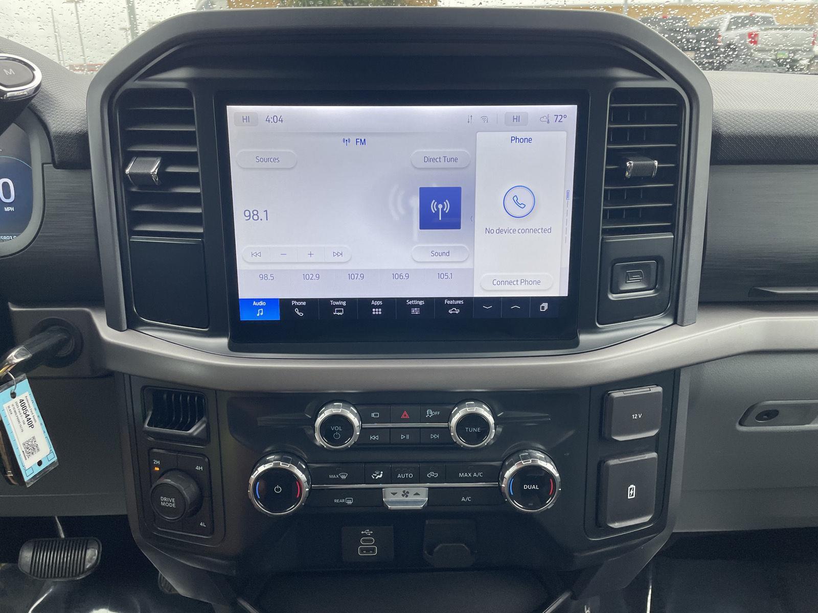 Vehicle photo 22