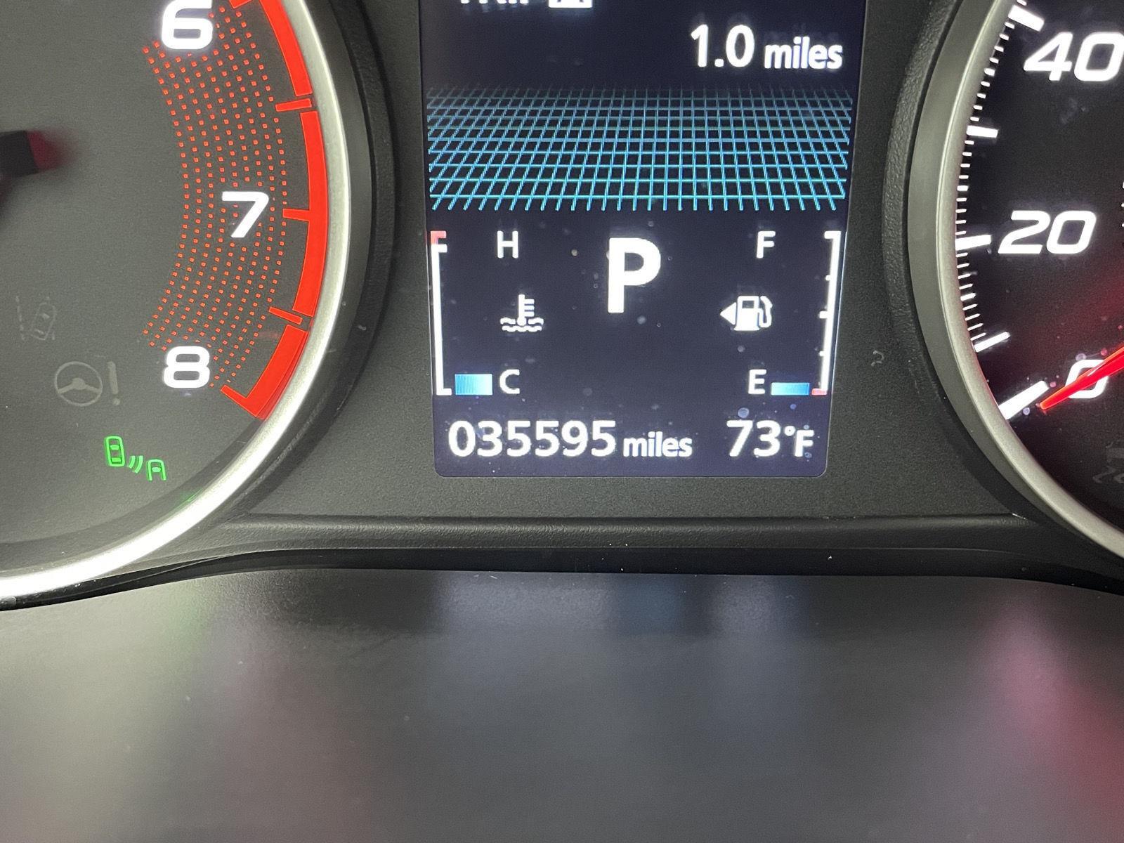 Vehicle photo 3
