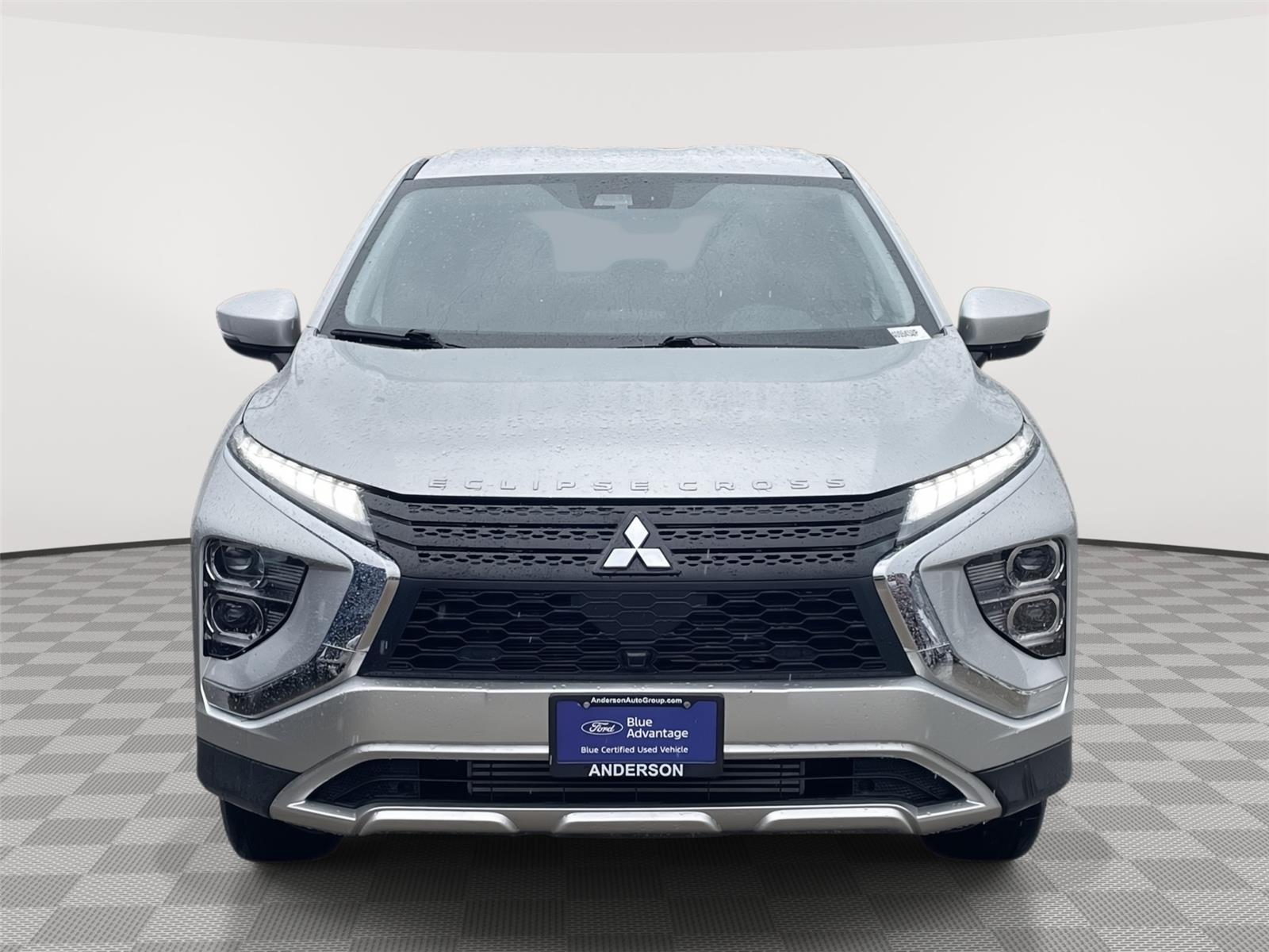 Vehicle photo 4