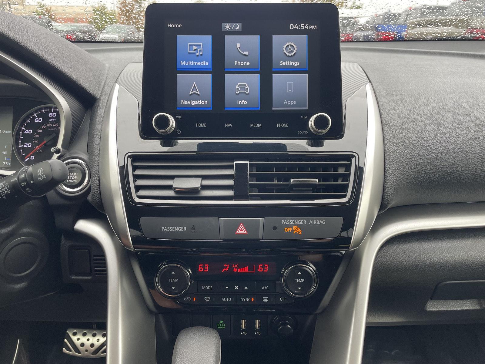 Vehicle photo 22