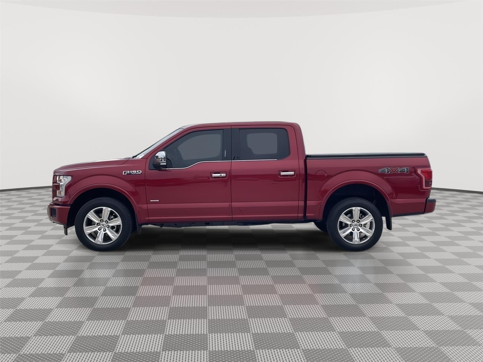 Vehicle photo 2