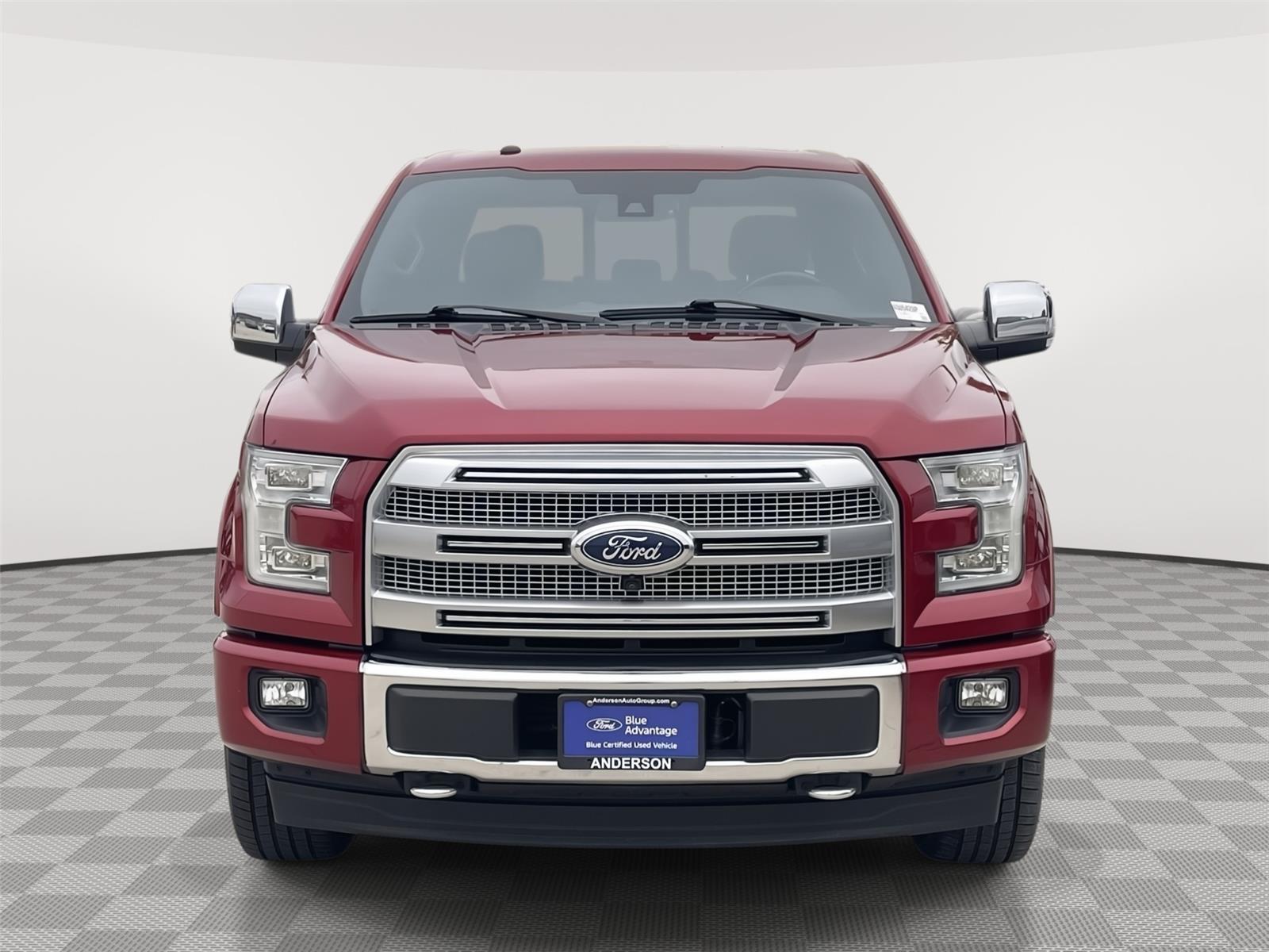 Vehicle photo 4