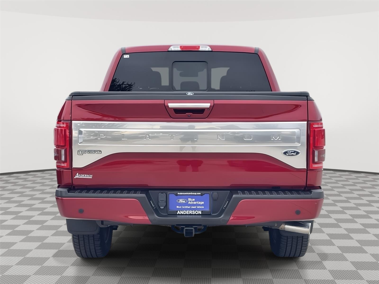Vehicle photo 8