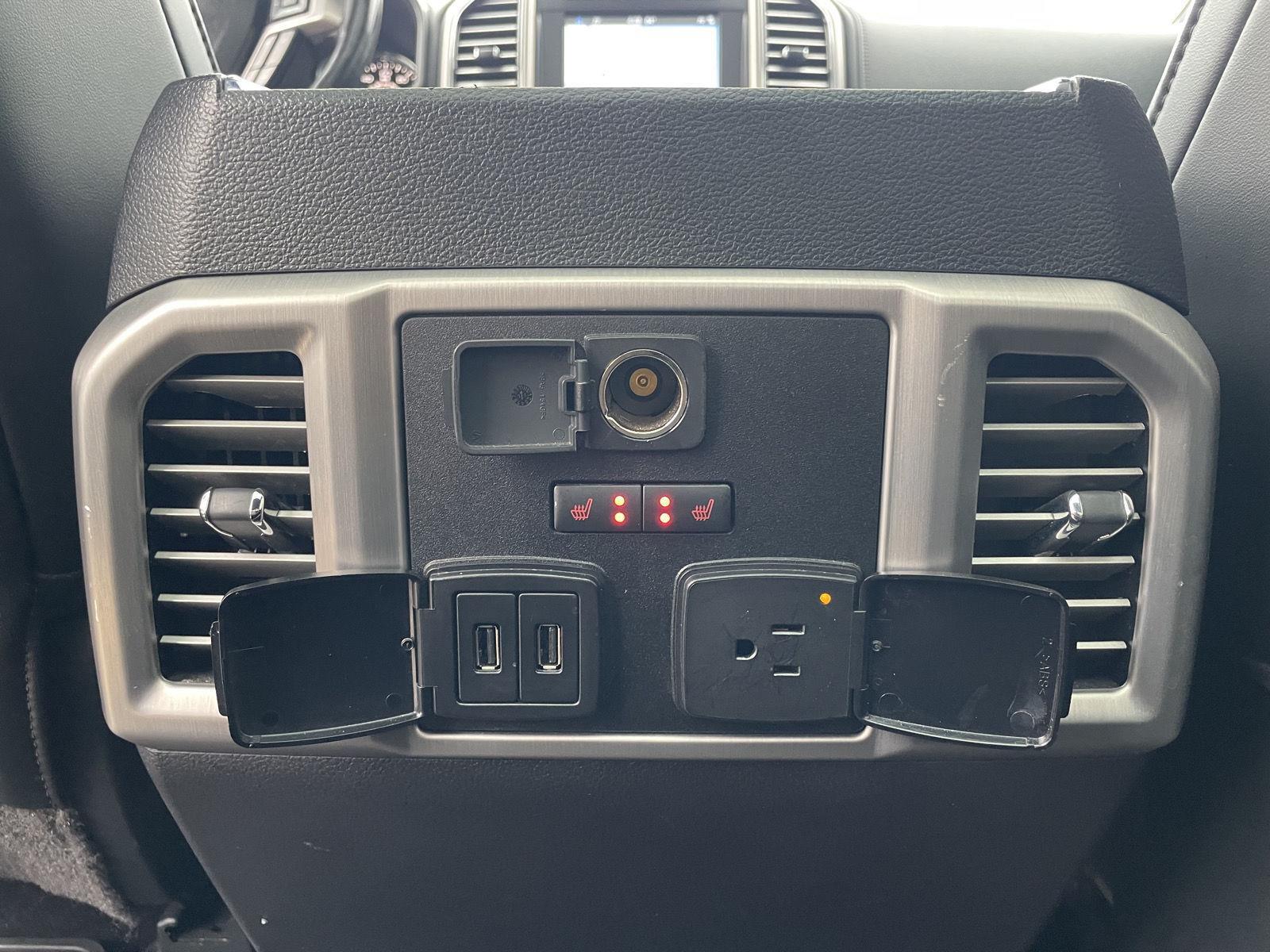 Vehicle photo 21