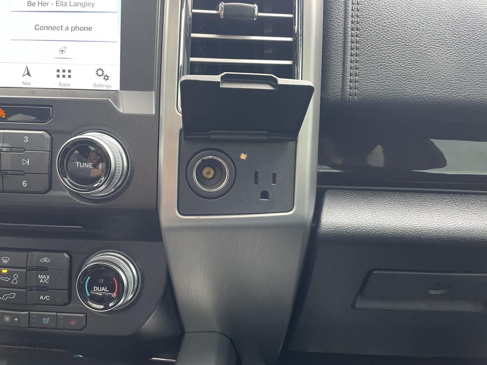Vehicle photo 37