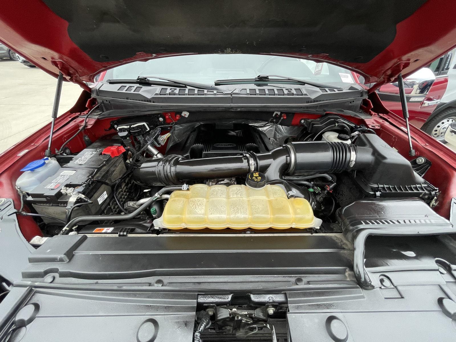 Vehicle photo 43