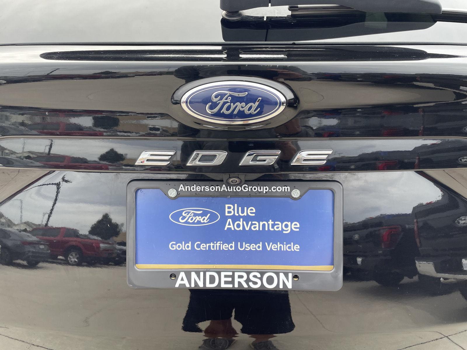 Vehicle photo 35