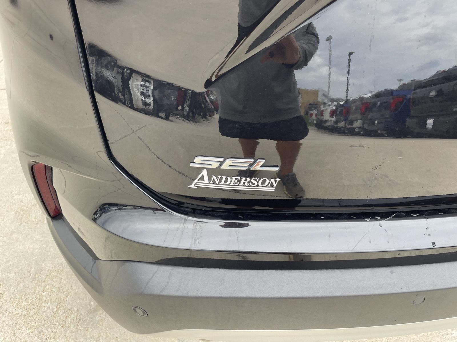 Vehicle photo 36