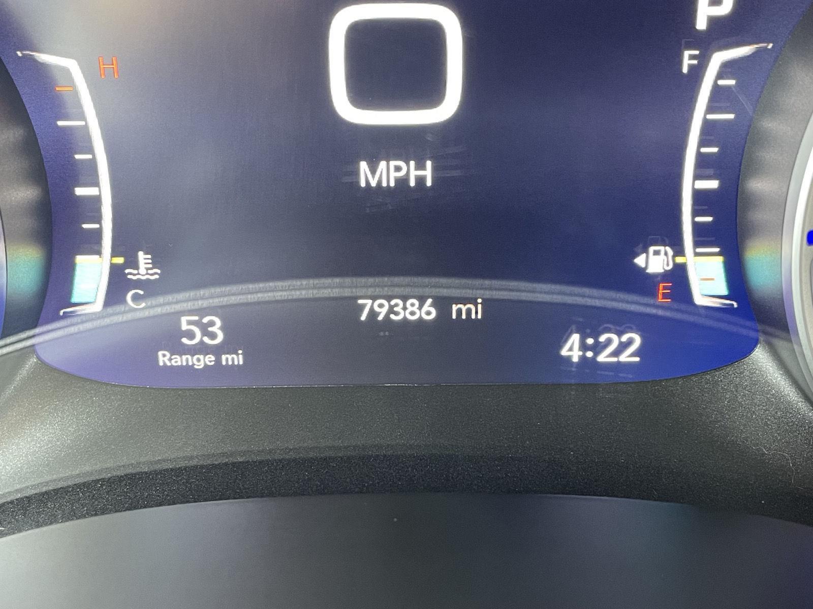 Vehicle photo 3