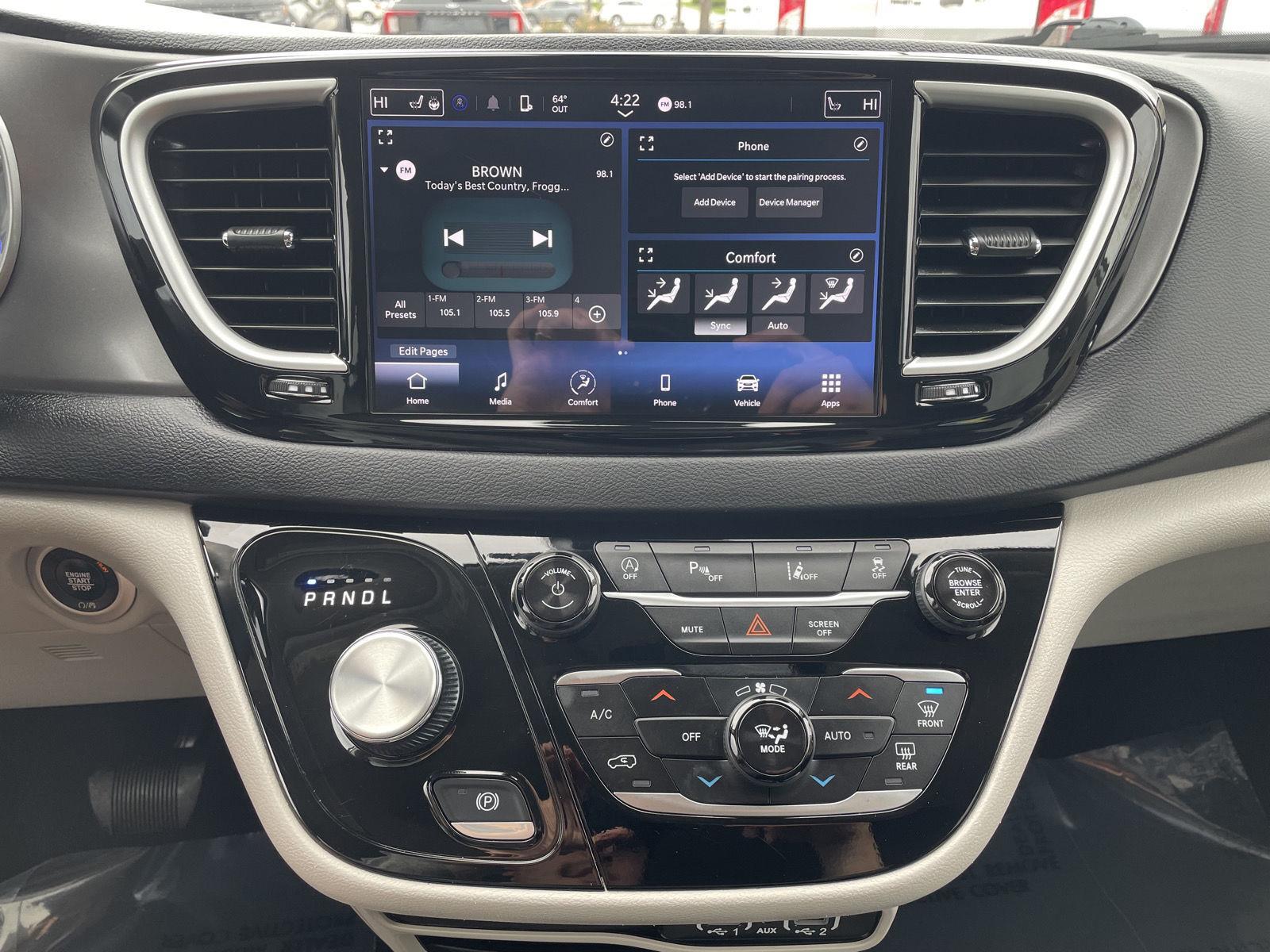 Vehicle photo 23