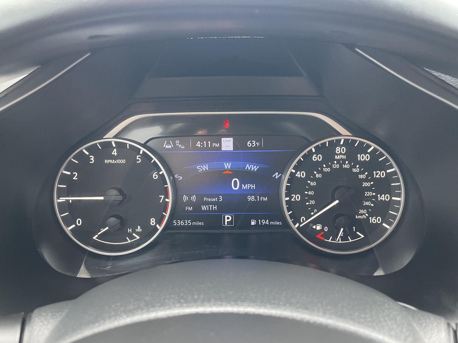 Vehicle photo 15