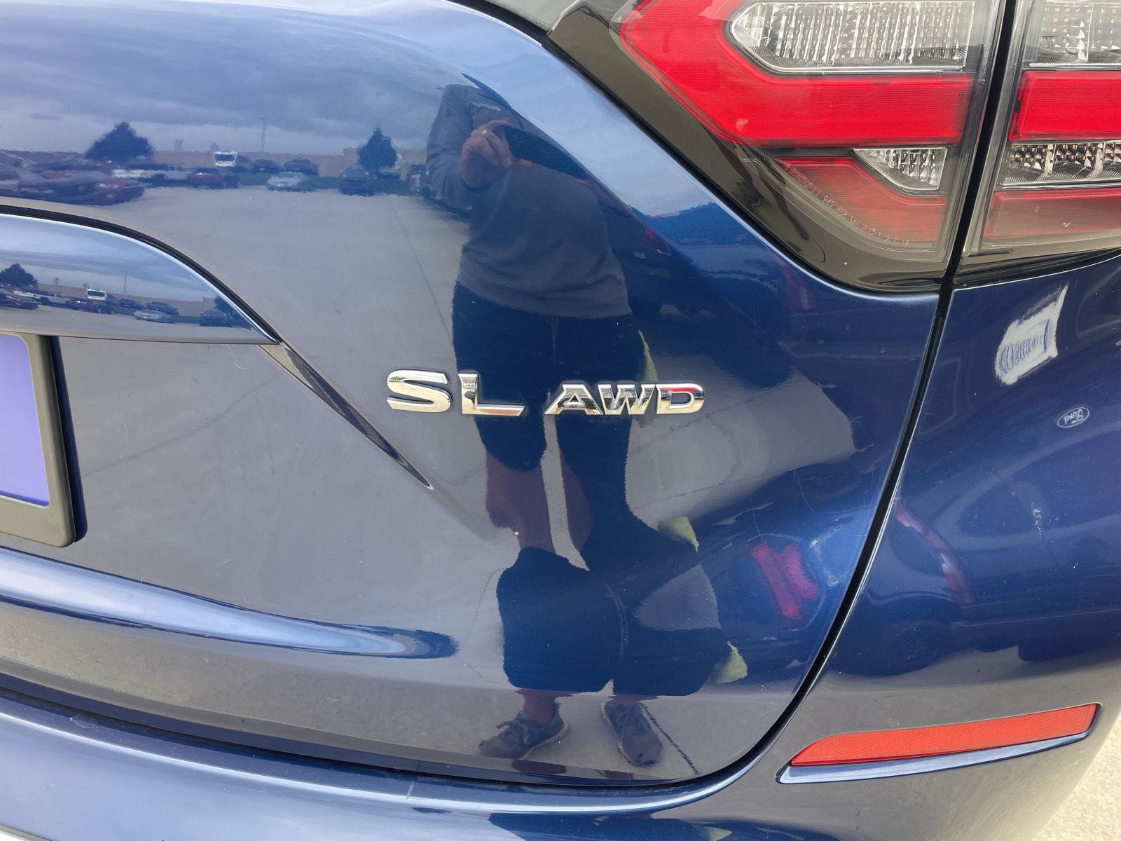 Vehicle photo 41