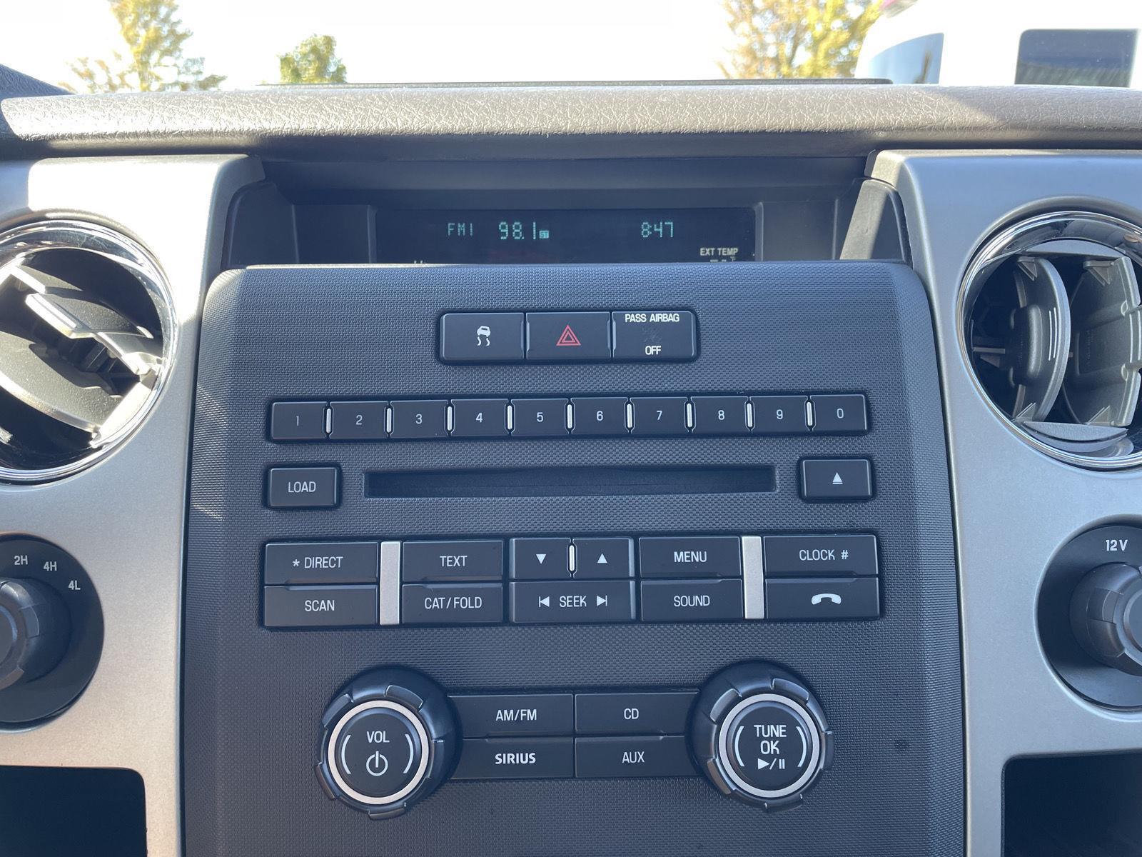 Vehicle photo 22