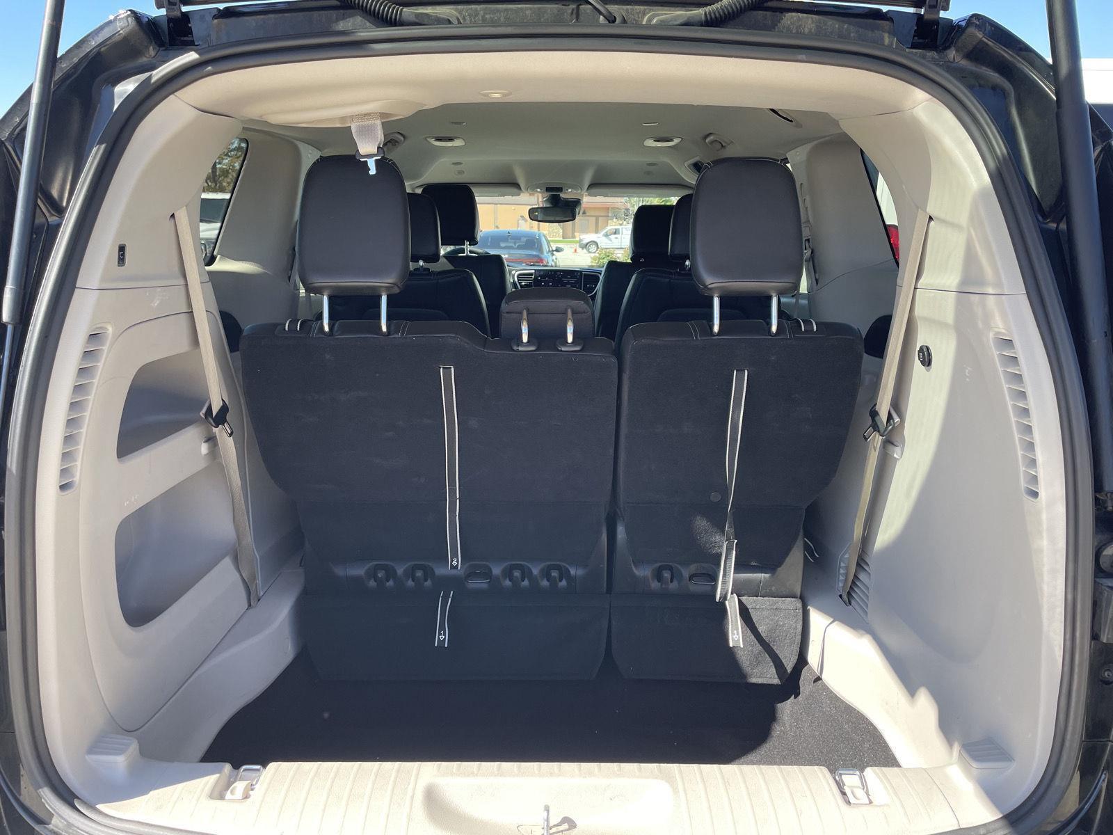 Vehicle photo 35