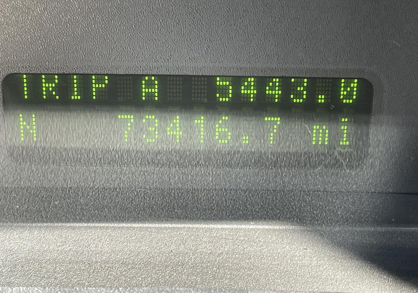 Vehicle photo 3